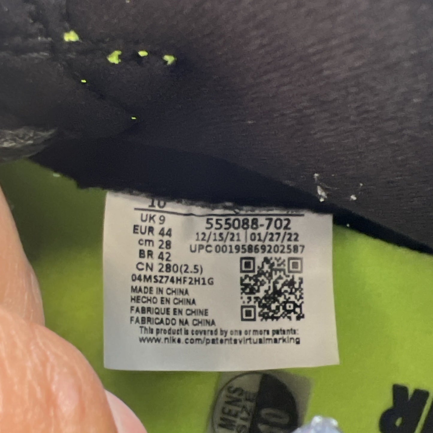 Size 10 - Air Jordan 1 Retro High OG Visionaire (555088-702)