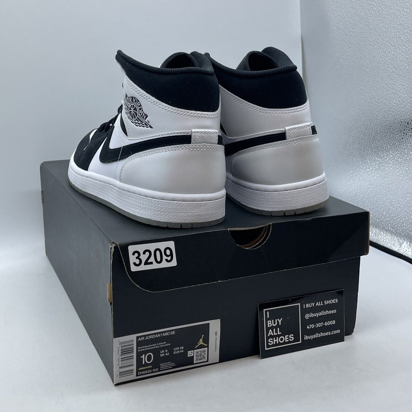 Size 10 - Jordan 1 Mid SE Diamond White Black Suede Leather (DH6933-100)