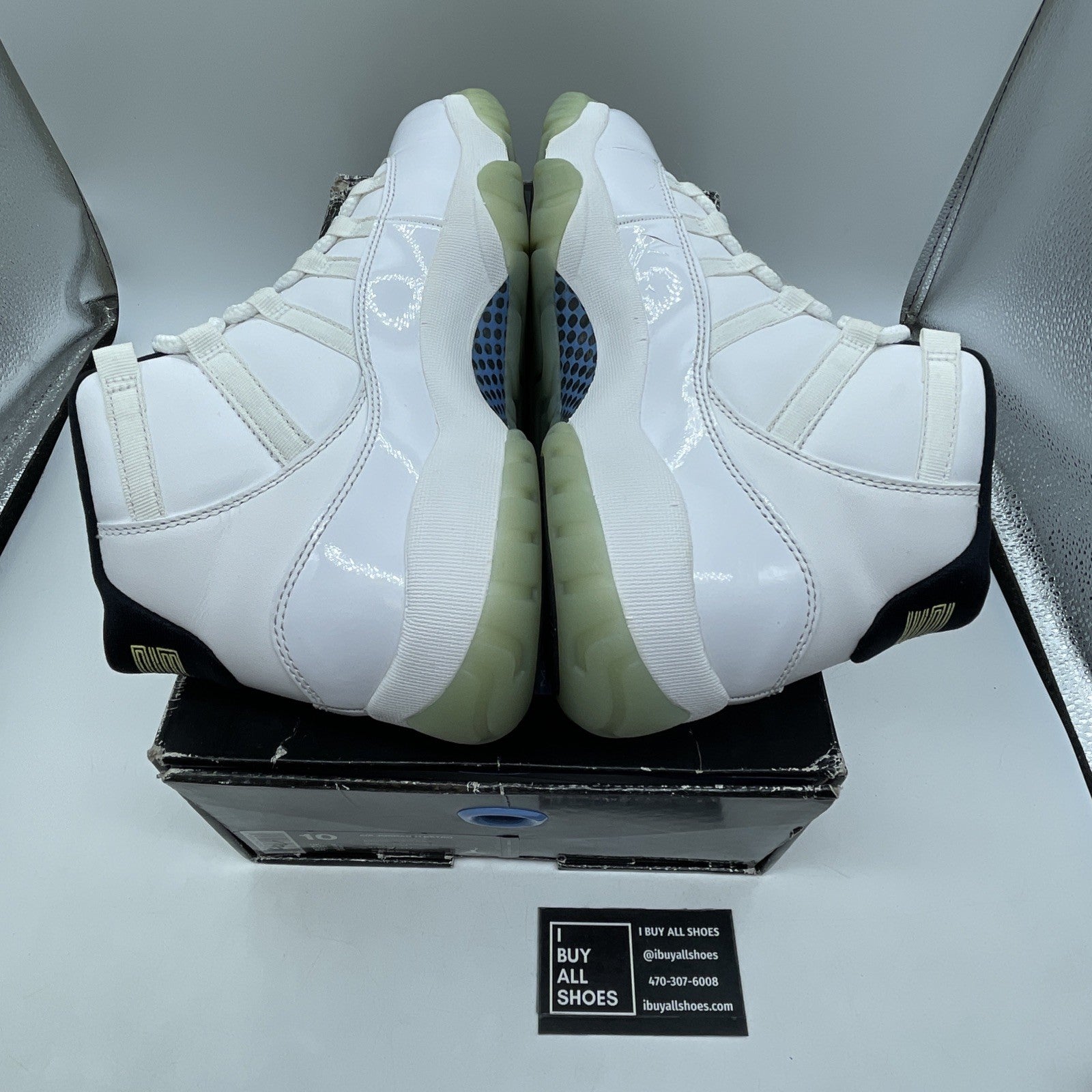 Size 10 - Air Jordan 11 Retro 2024 Legend Blue Columbia (378037-117)