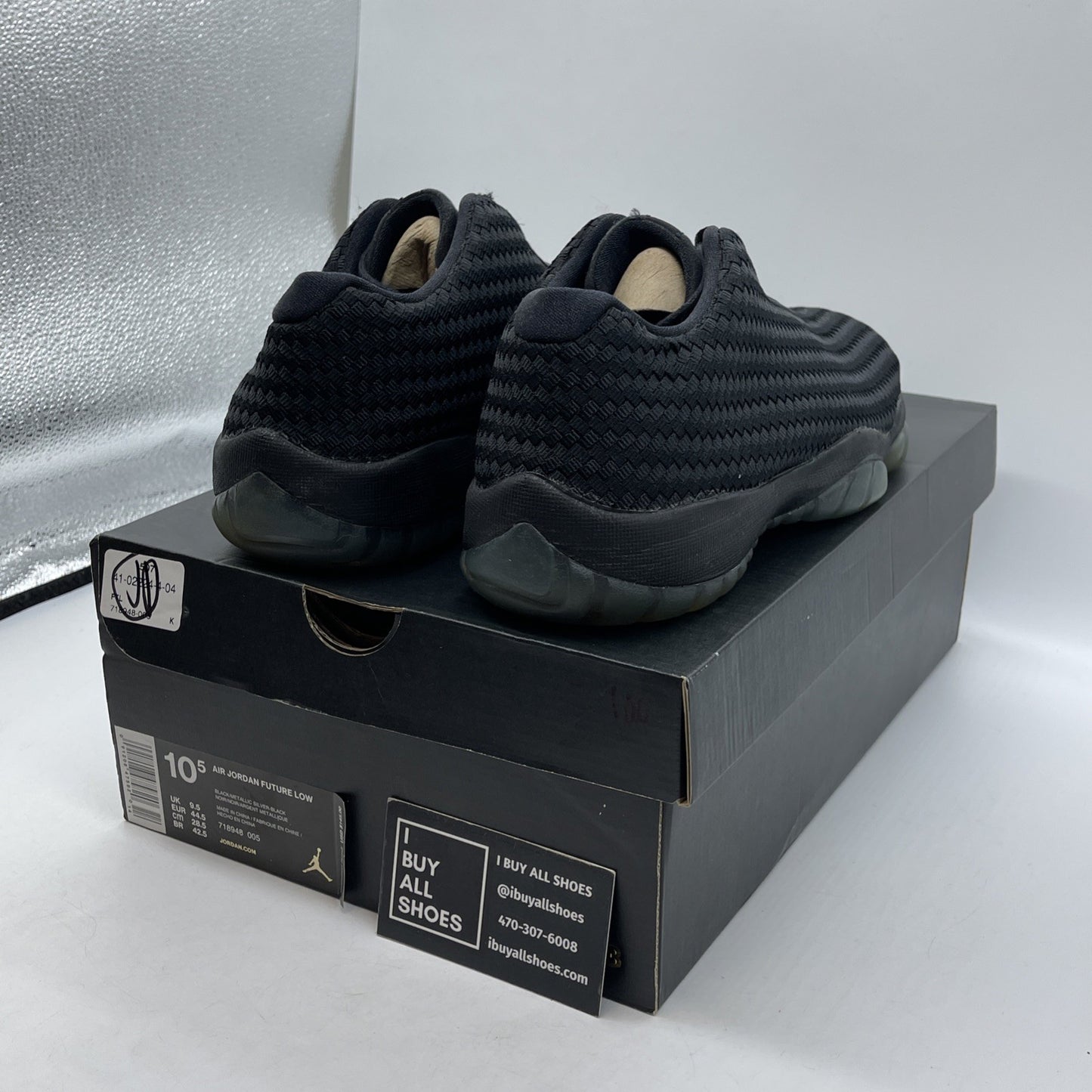 Size 10.5 - Air Jordan Future Low Gamma Black Suede (718948-005)