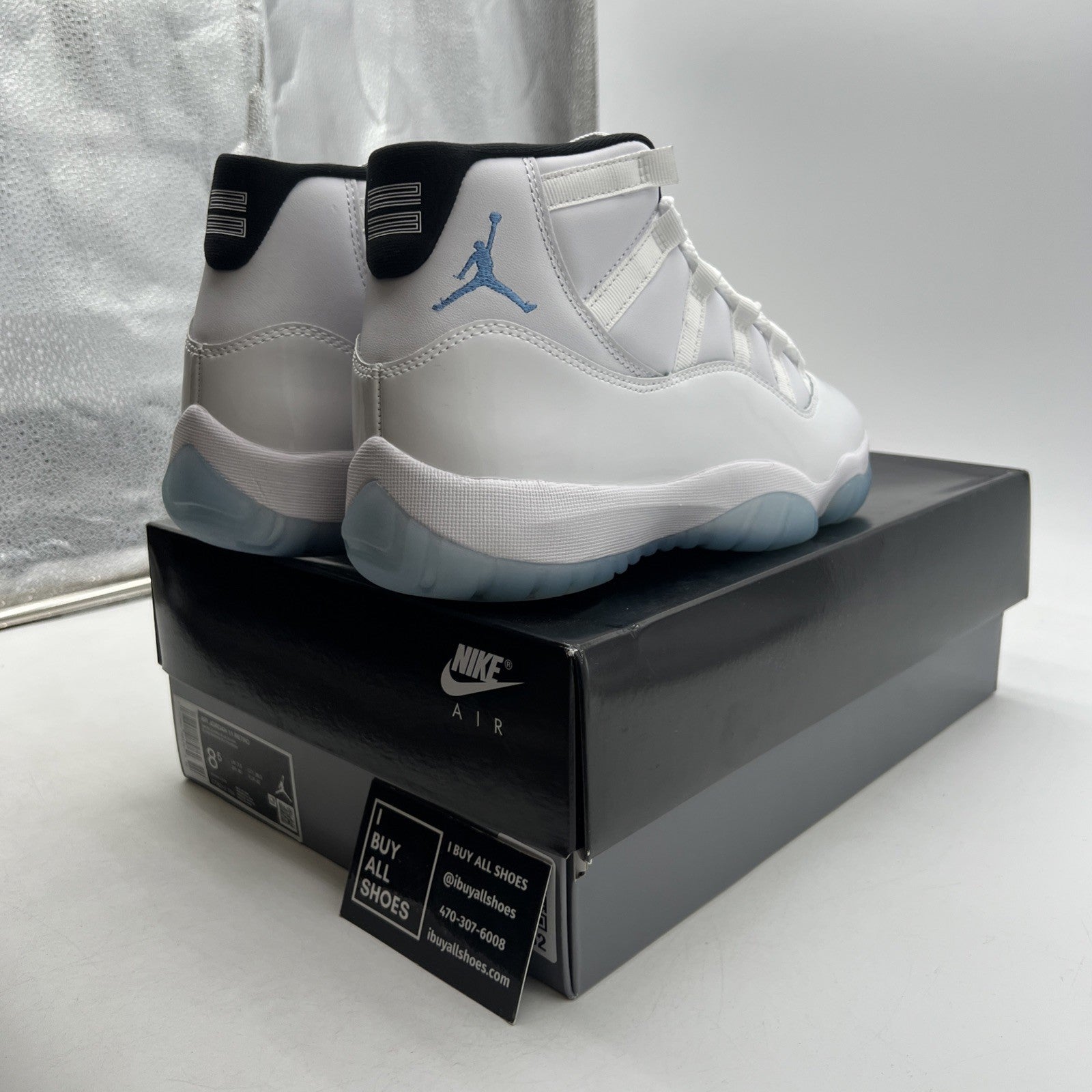 Size 8.5 - Air Jordan 11 Retro 2024 Legend Blue / Columbia (CT8012-104)