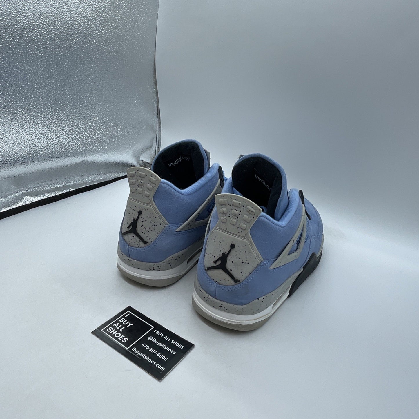 Size 10.5 - Air Jordan 4 Retro Mid University Blue (CT8527-400)
