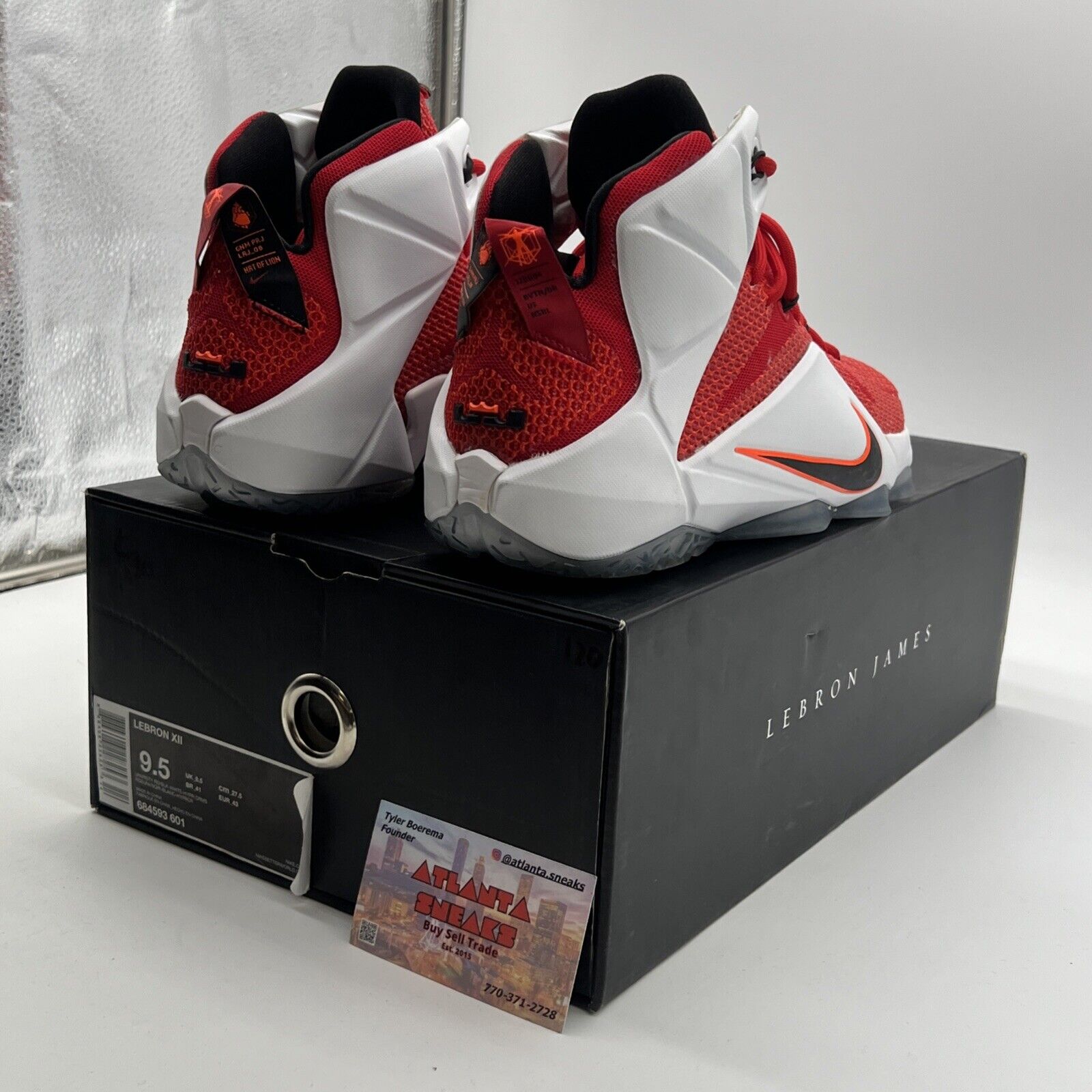 Size 9.5 - Nike LeBron 12 Heart Of A Lion (684593-601)