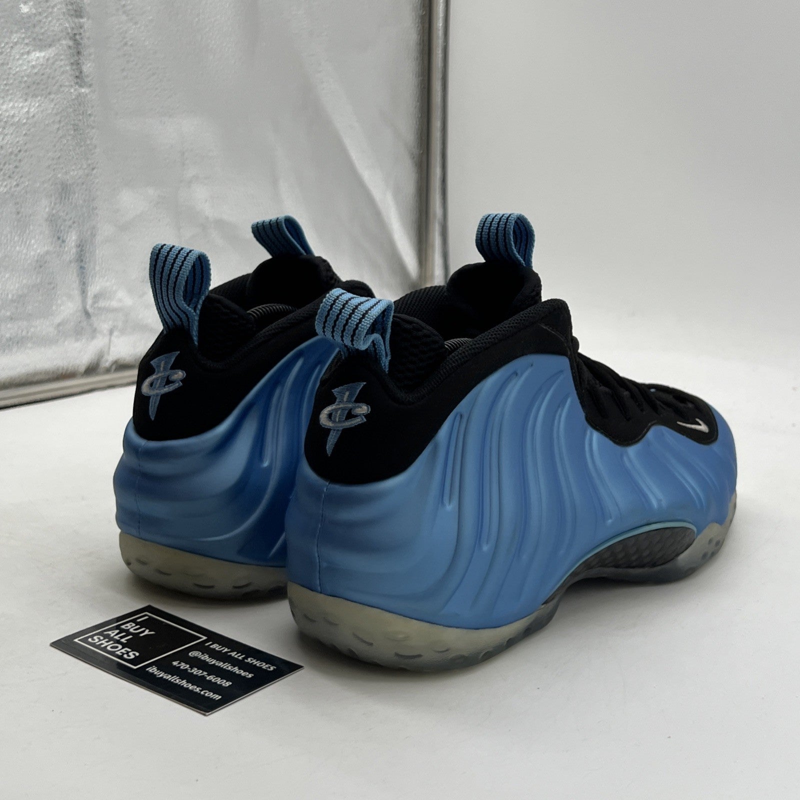 Size 10.5 - Nike Air Foamposite One University Blue (314996-402)