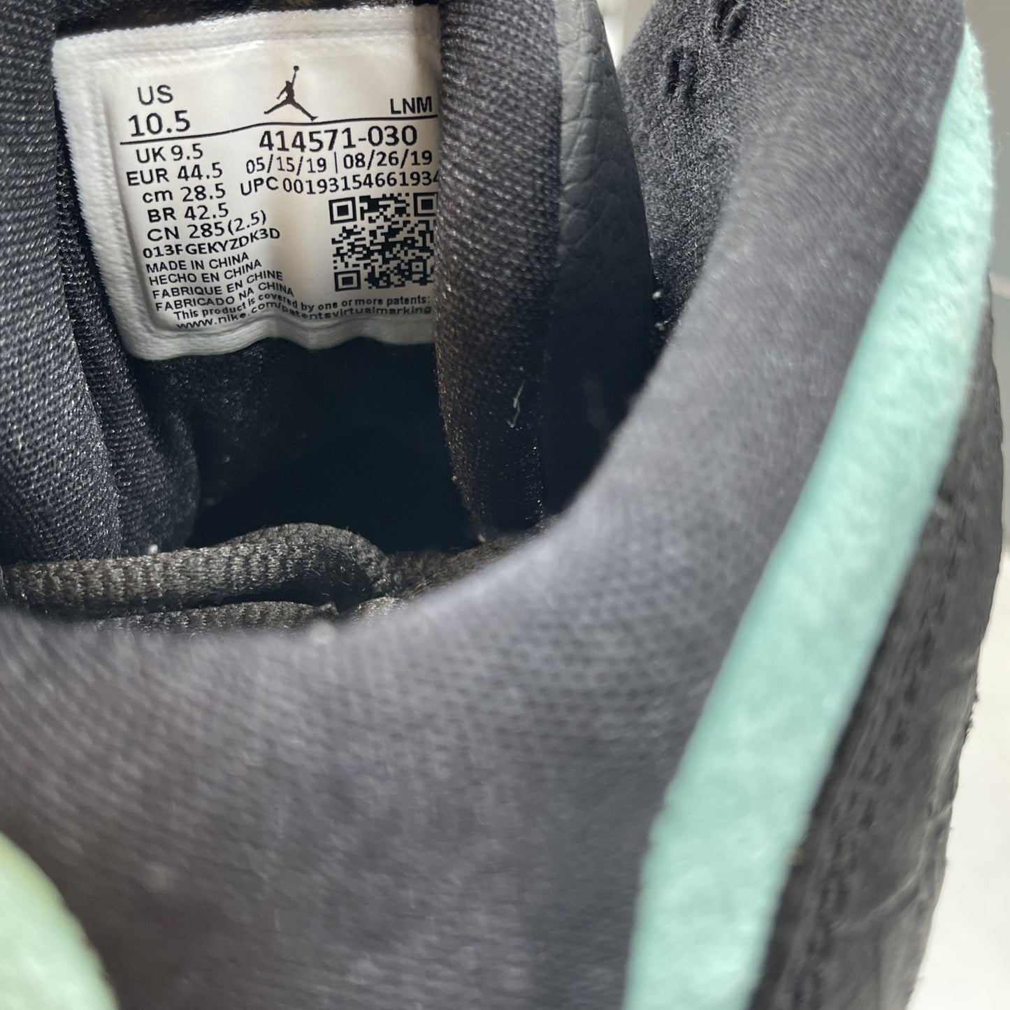 Size 10.5 - Air Jordan 13 Retro Island Green Black Suede Leather (414571-030)