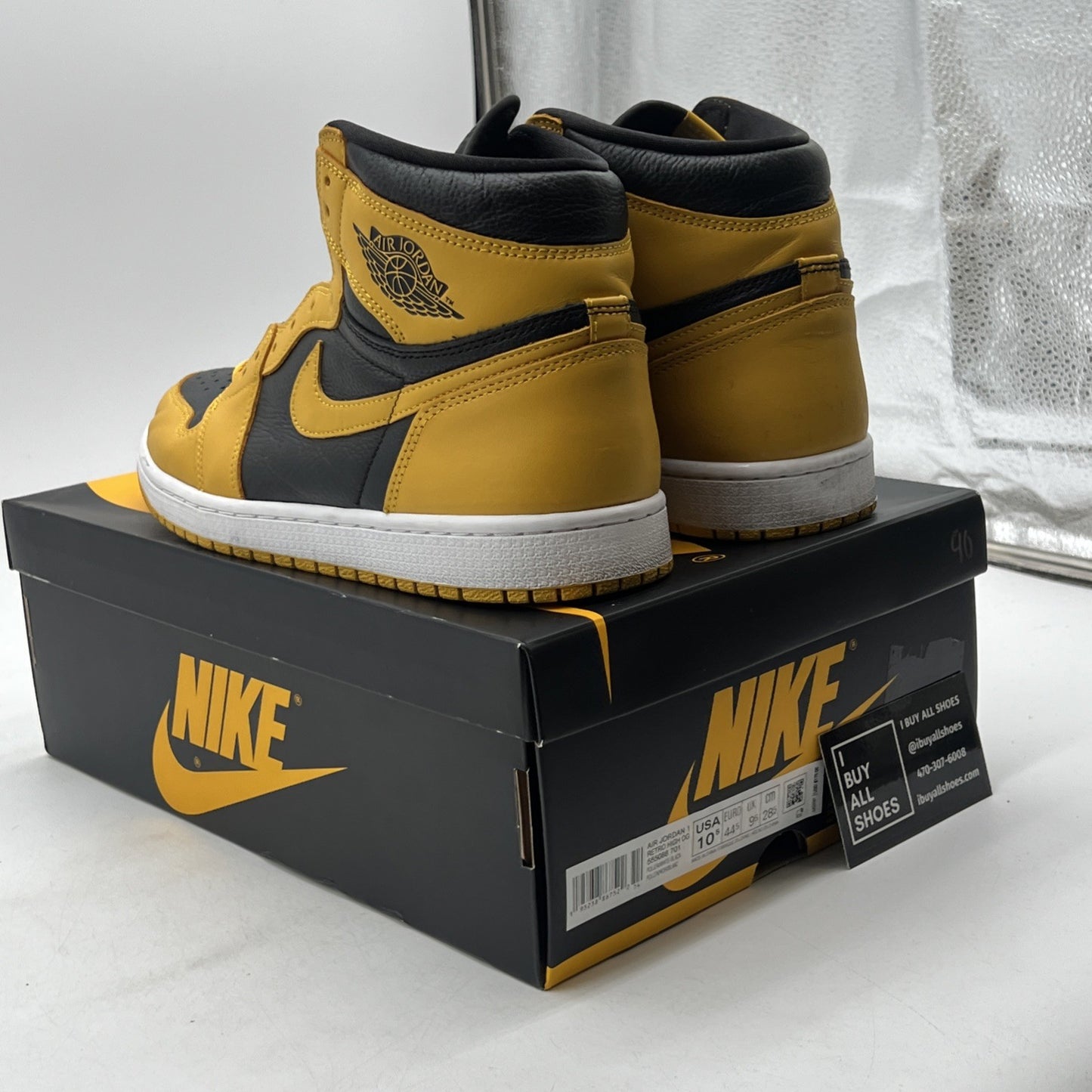 Size 10.5 - Air Jordan 1 Retro OG High Pollen (555088-701)