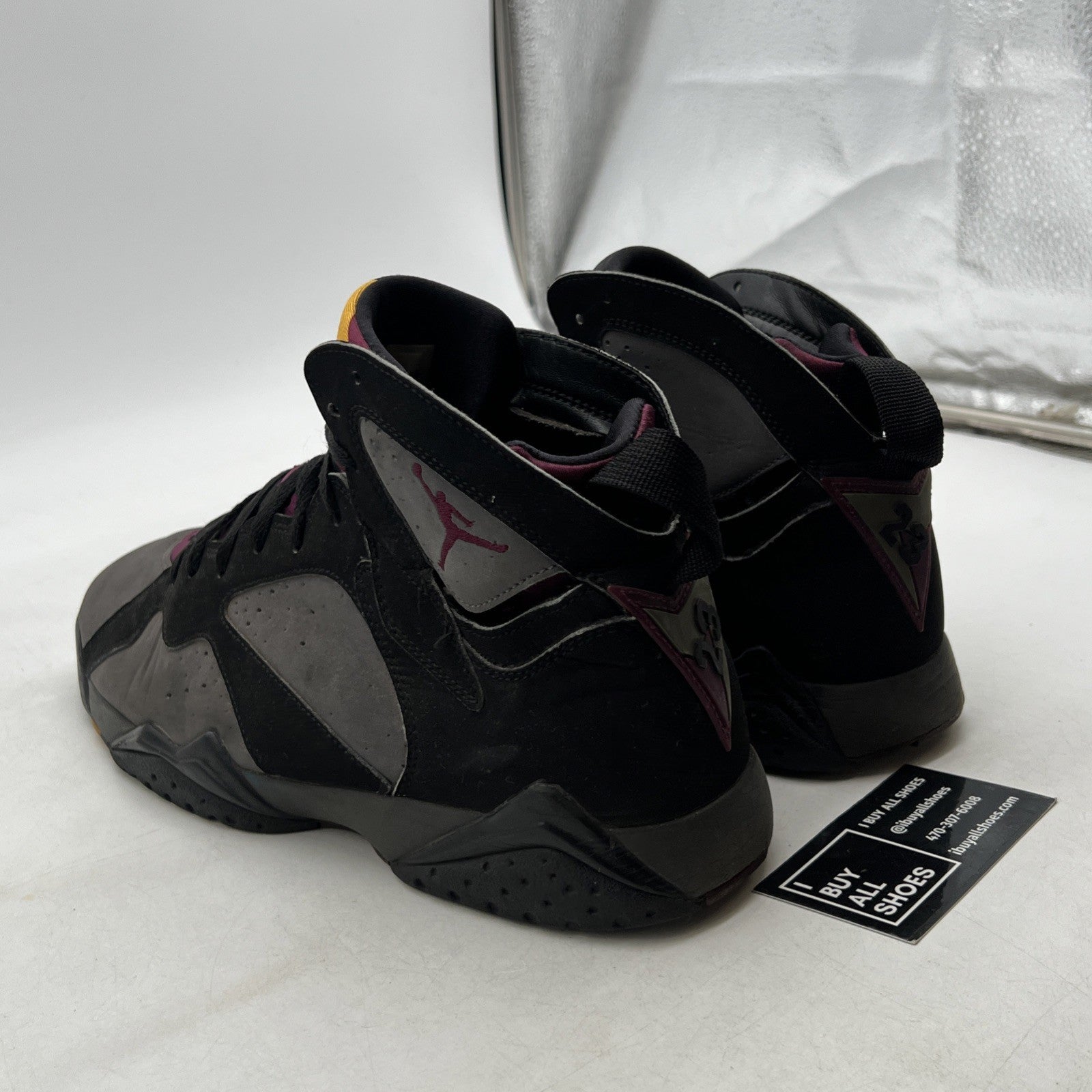 Size 10.5 - Air Jordan 7 Retro Bordeaux 2015 (304775-034)