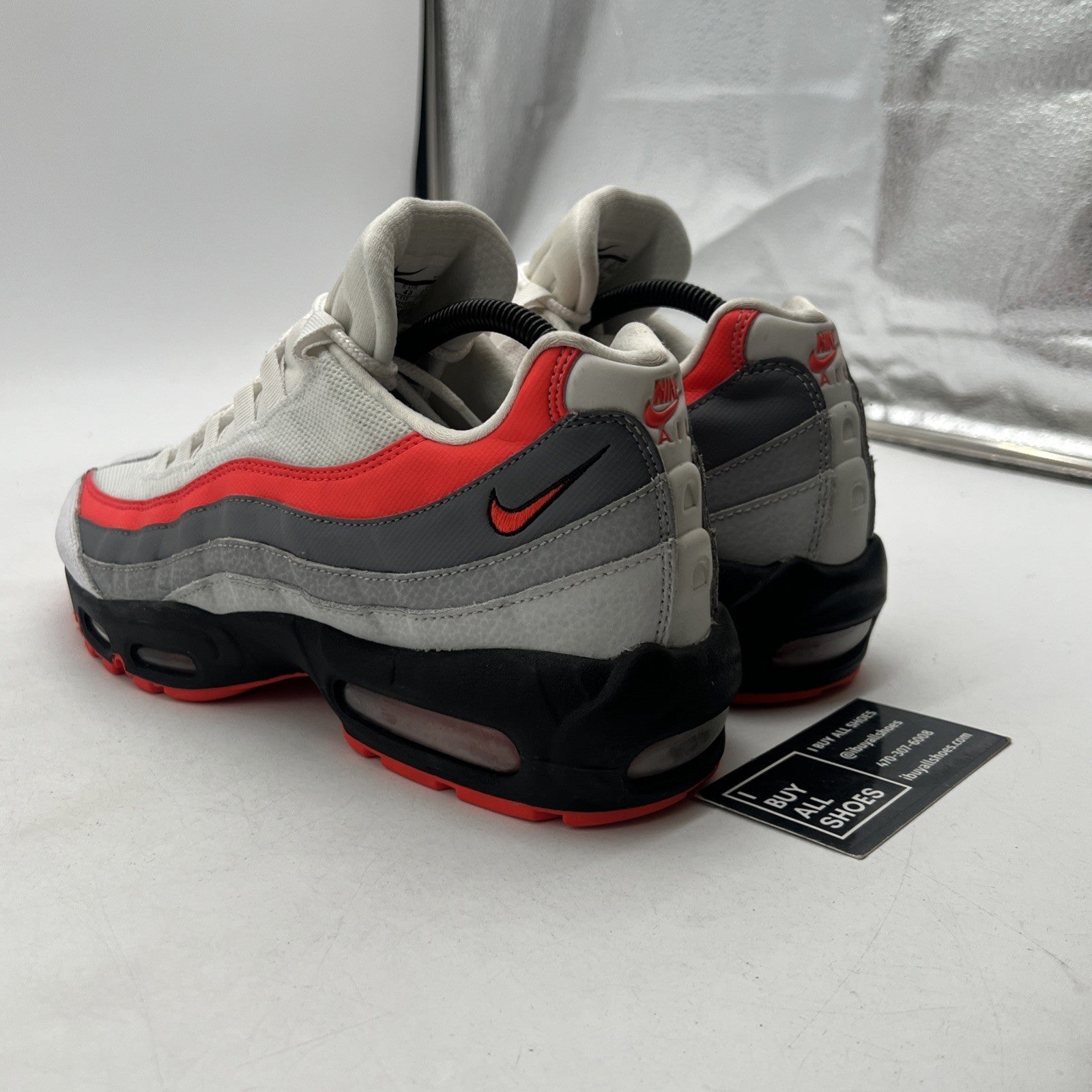 Size 9.5 - Nike Air Max 95 Essential Comet (749766-112)