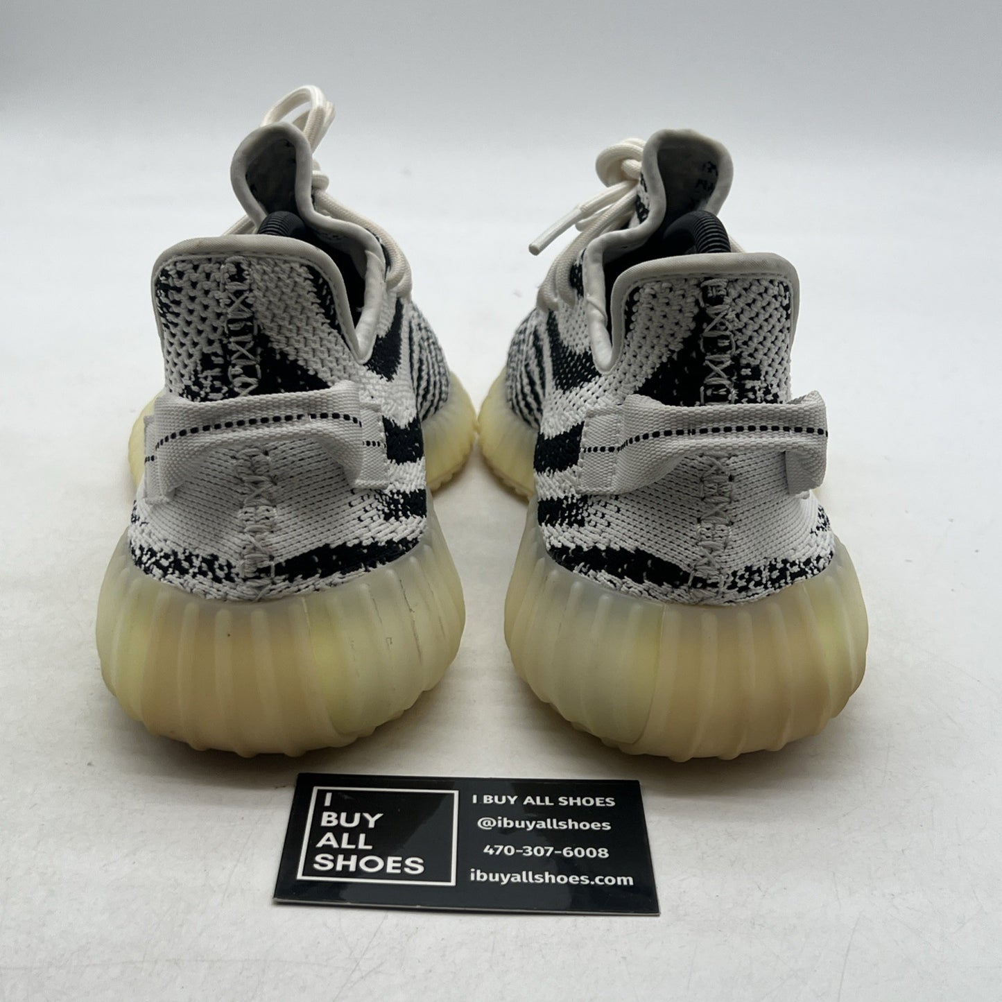 Size 9.5 - adidas Yeezy Boost 350 V2 Low Zebra (CP9654)