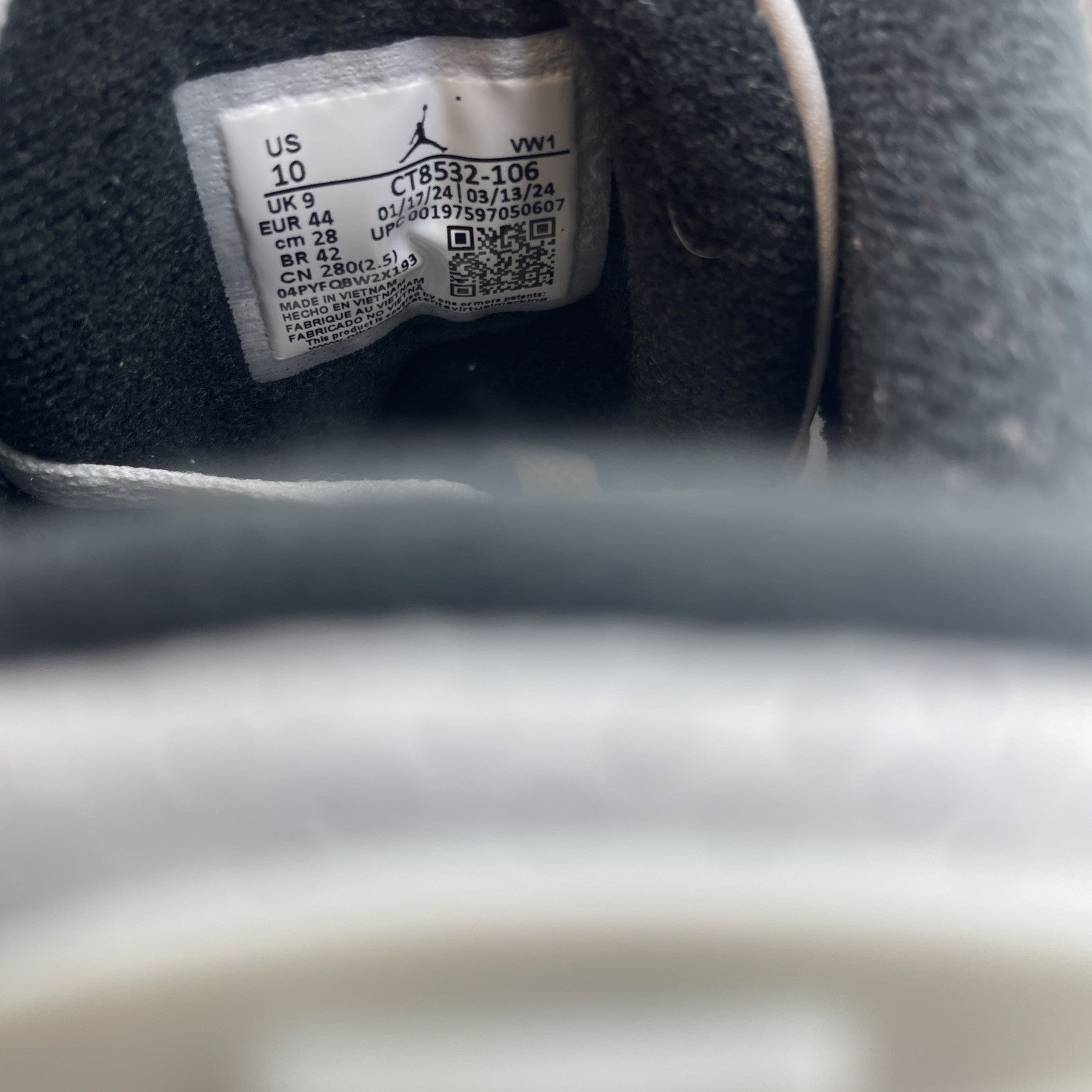 Size 10 - Air Jordan 3 Retro Cement Grey White Suede Leather (CT8532-106)