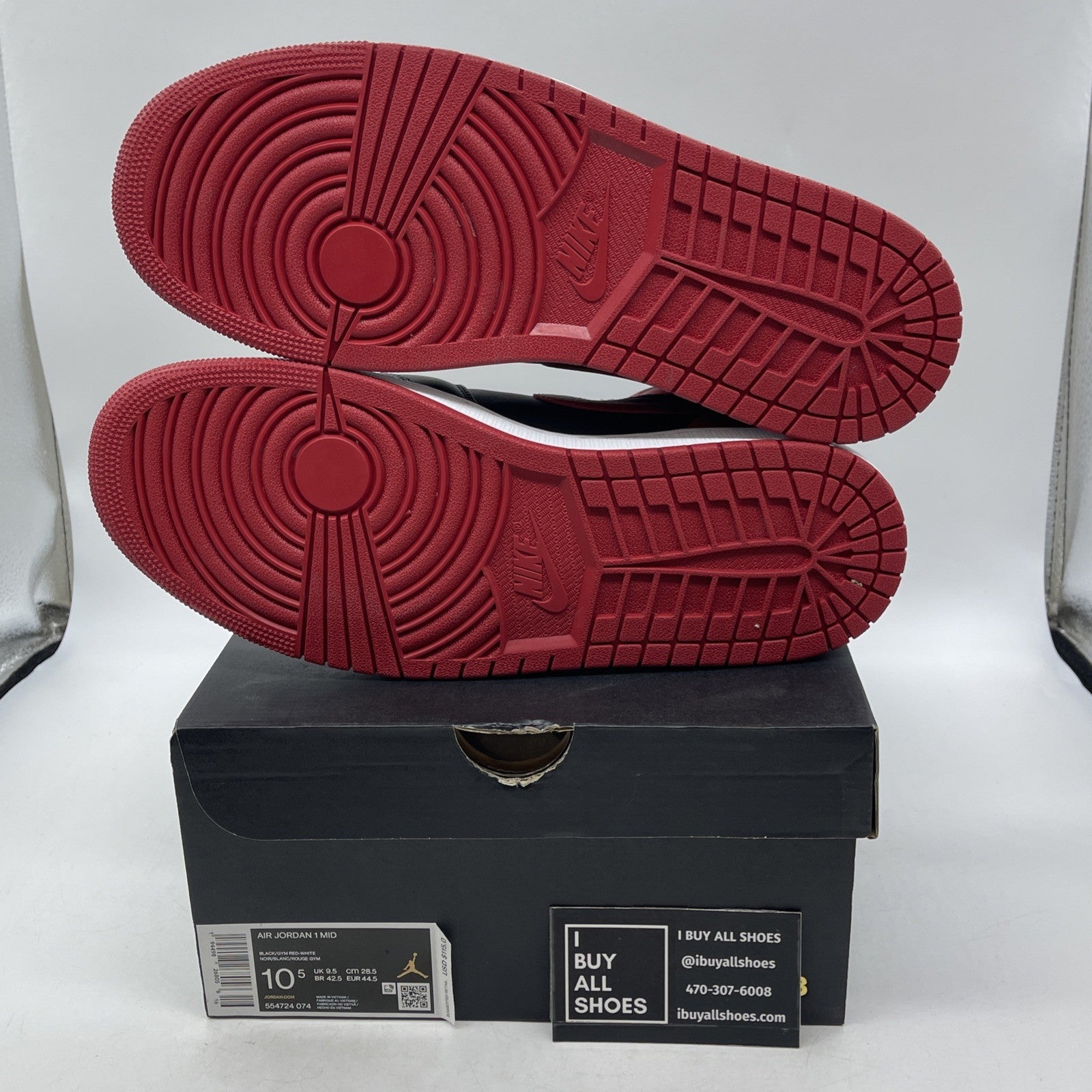 Size 10.5 - Air Jordan 1 Mid Banned 2020 (554724-074)