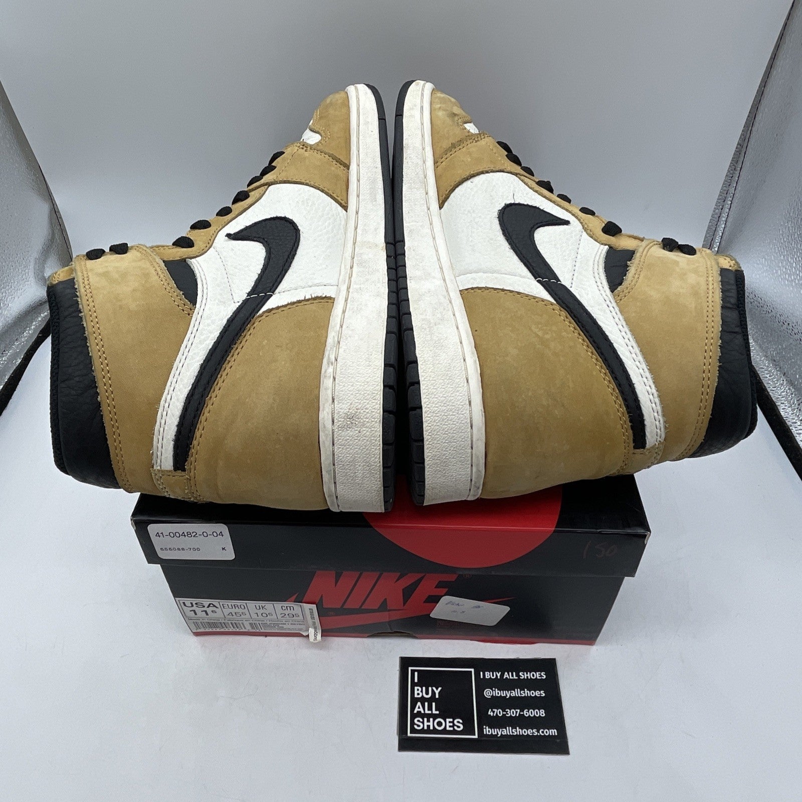 Size 11.5 - Air Jordan 1 Retro High OG Rookie of the Year 2018 (555088-700)