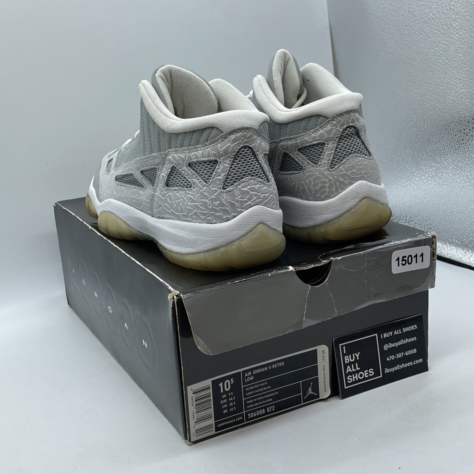 Size 10.5 - Air Jordan 11 Retro IE Low Silver Grey Suede (306008-072)