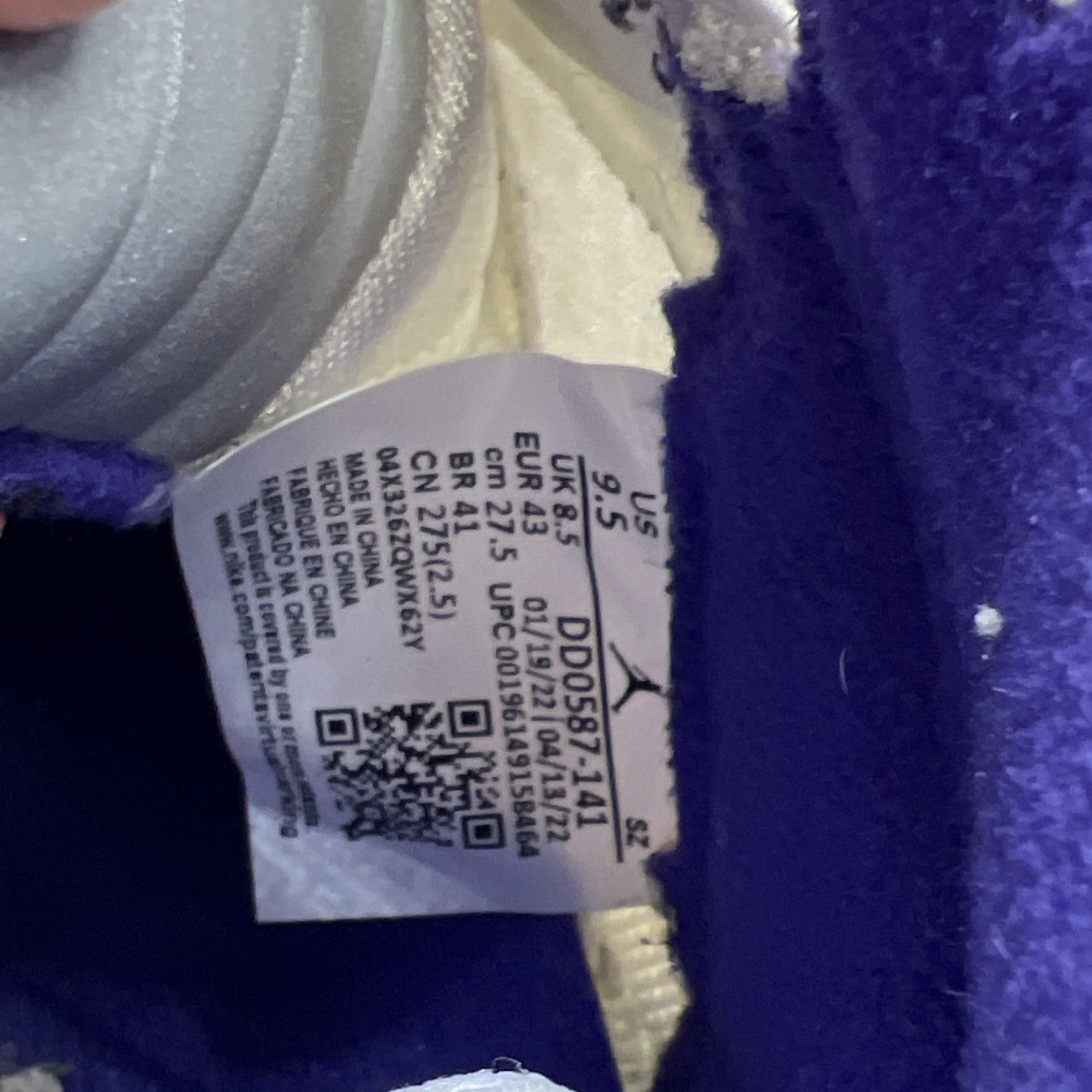 Size 9.5 - Air Jordan 5 Concord 2022 (DD0587-141)