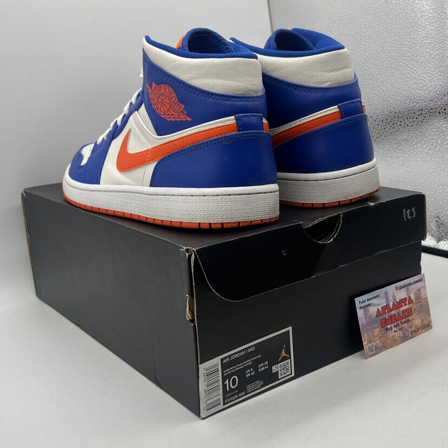 Size 10 - Jordan 1 Mid Knicks 2023 White Blue Orange Leather (FD1029-400)