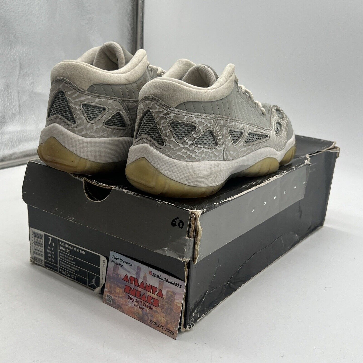 Size 7Y - Air jordan Retro 11 Low GS Grey Silver Zest (306006-072)