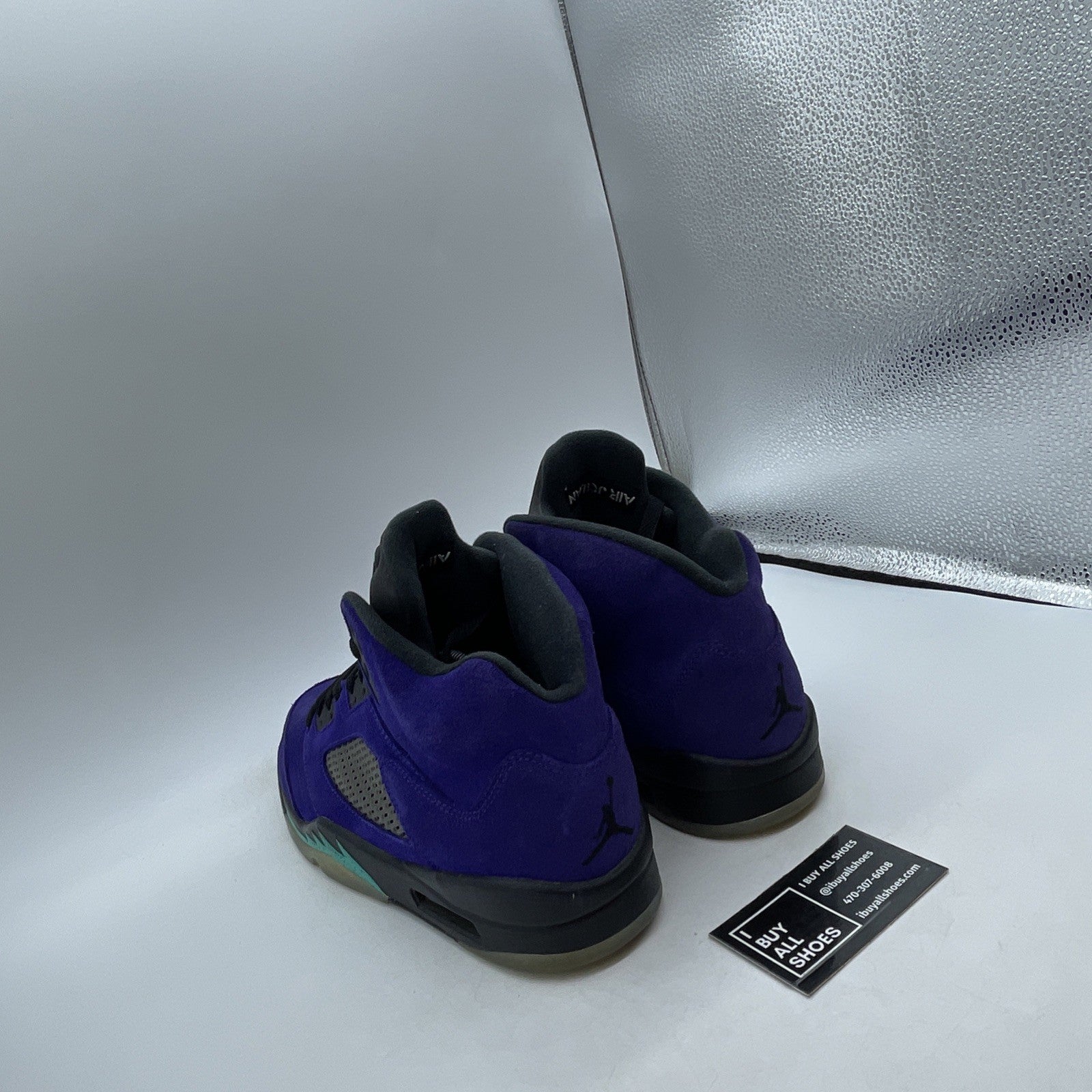 Size 10 - Air Jordan 5 Retro Alternate Grape 2020 (136027-500)