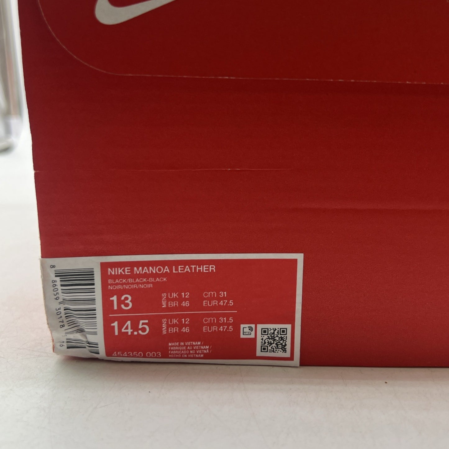 Size 13 - Nike Manoa Leather Black (454350-003)