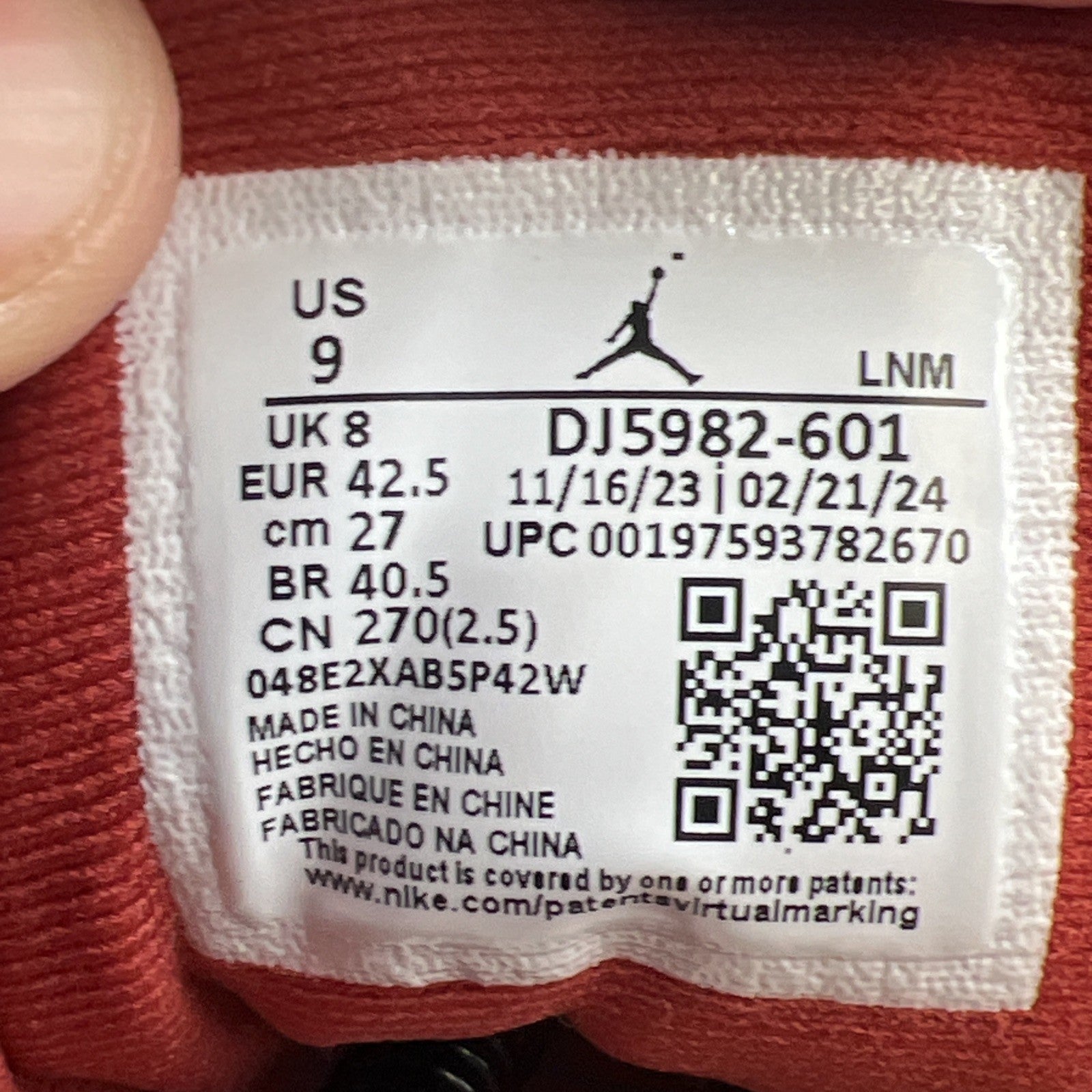 Size 9 - Air Jordan 13 Retro Dune Red (DJ5982-601)