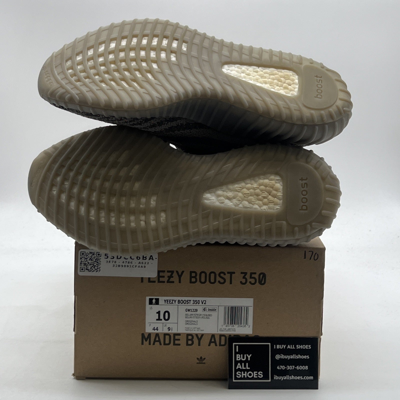 Size 10 - adidas Yeezy Boost 350 V2 Low Beluga Reflective (GW1229)