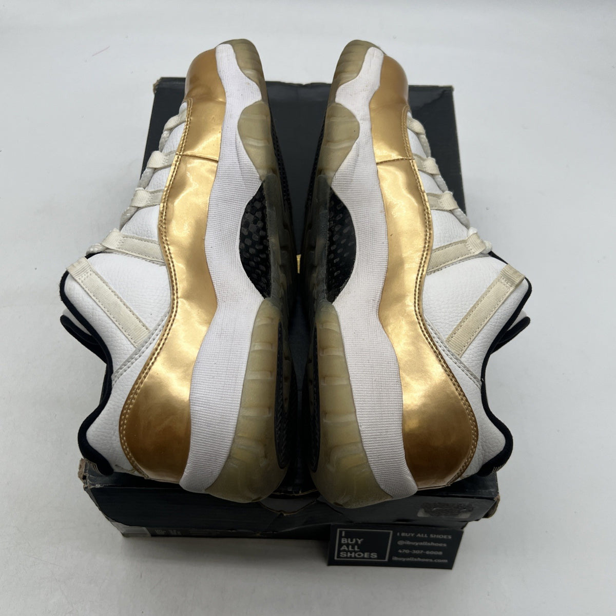 Size 10.5 - Air Jordan 11 Retro Low Closing Ceremony (528895-103)