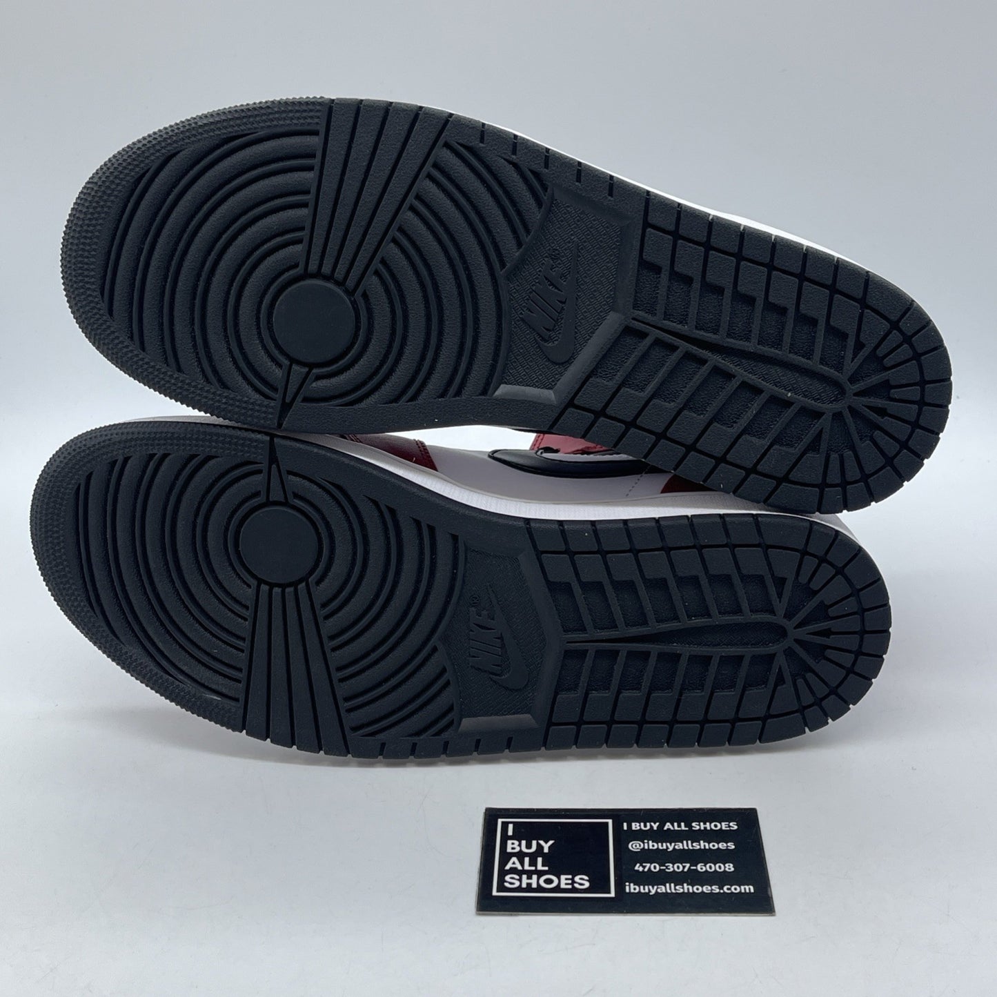 Size 10 - Air Jordan 1 Mid Chicago Black White Red Leather (554724-069)