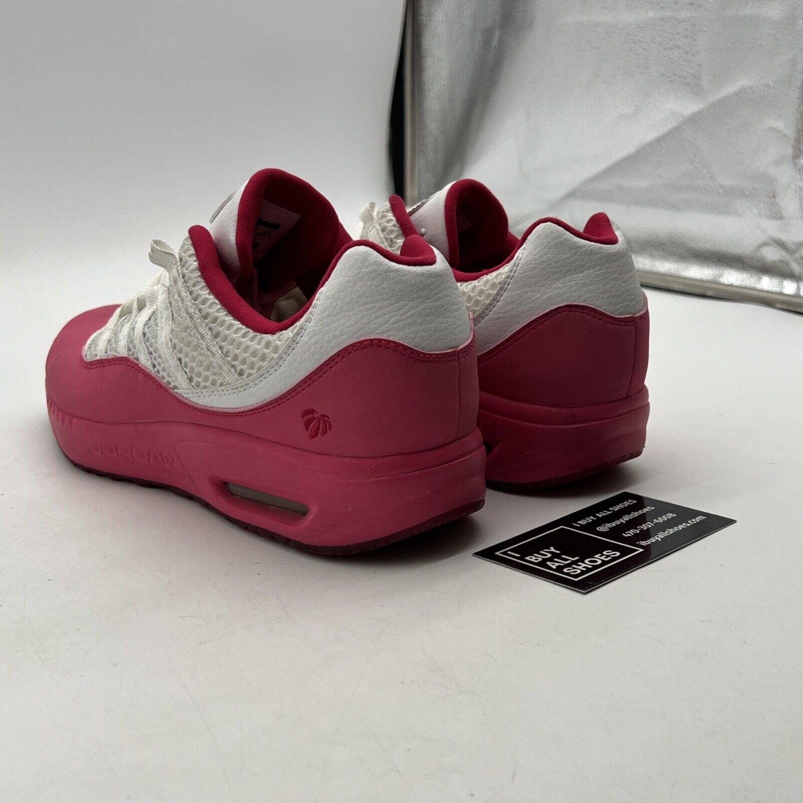 Size 7Y - Jordan CMFT Viz Air 11 GS ‘FTLOTG’ – White – Brilliant Magenta