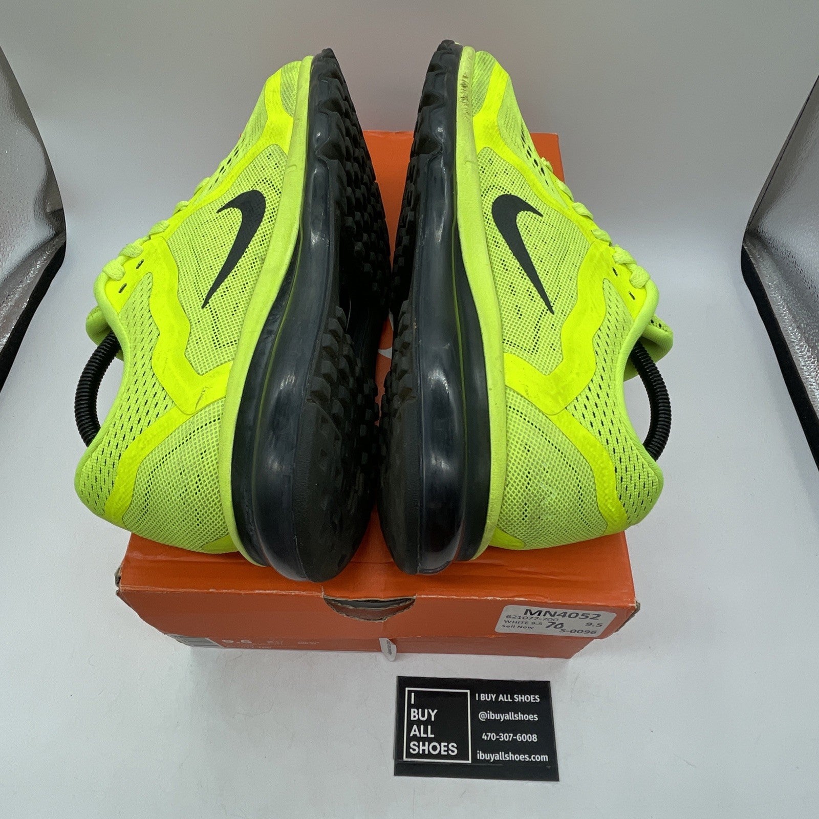 Size 9.5 - Nike Air Max 2014 Volt (621077-700)