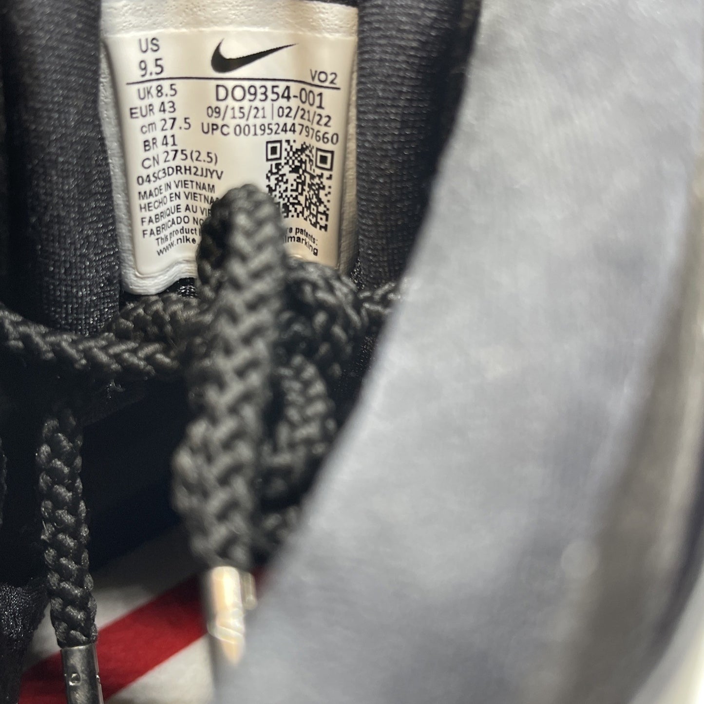 Size 9.5 - Nike Zoom LeBron 3 Retro Barbershop (DO9354-001)