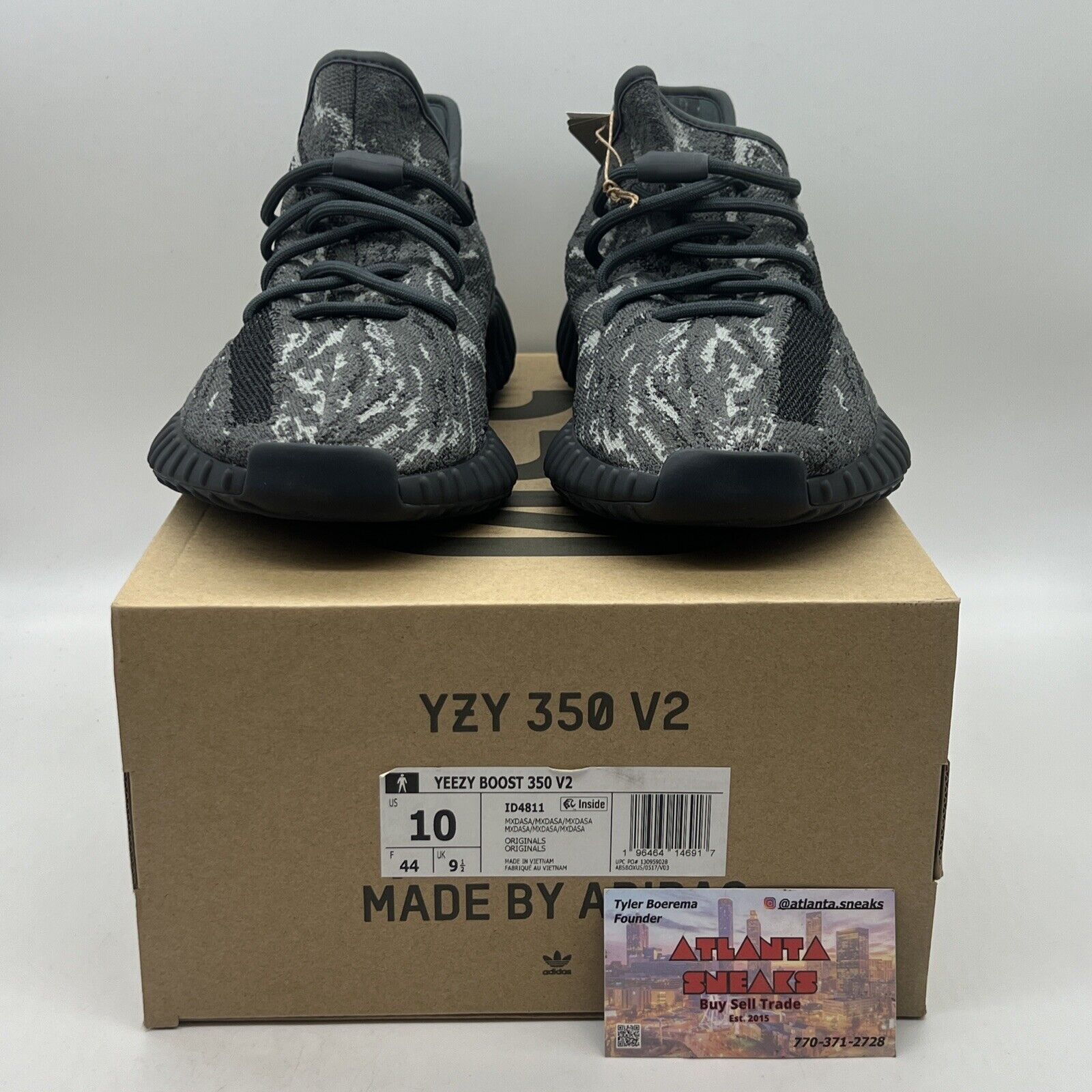 Size 10 - adidas Yeezy Boost 350 V2 Low MX Dark Salt Brand New Og All