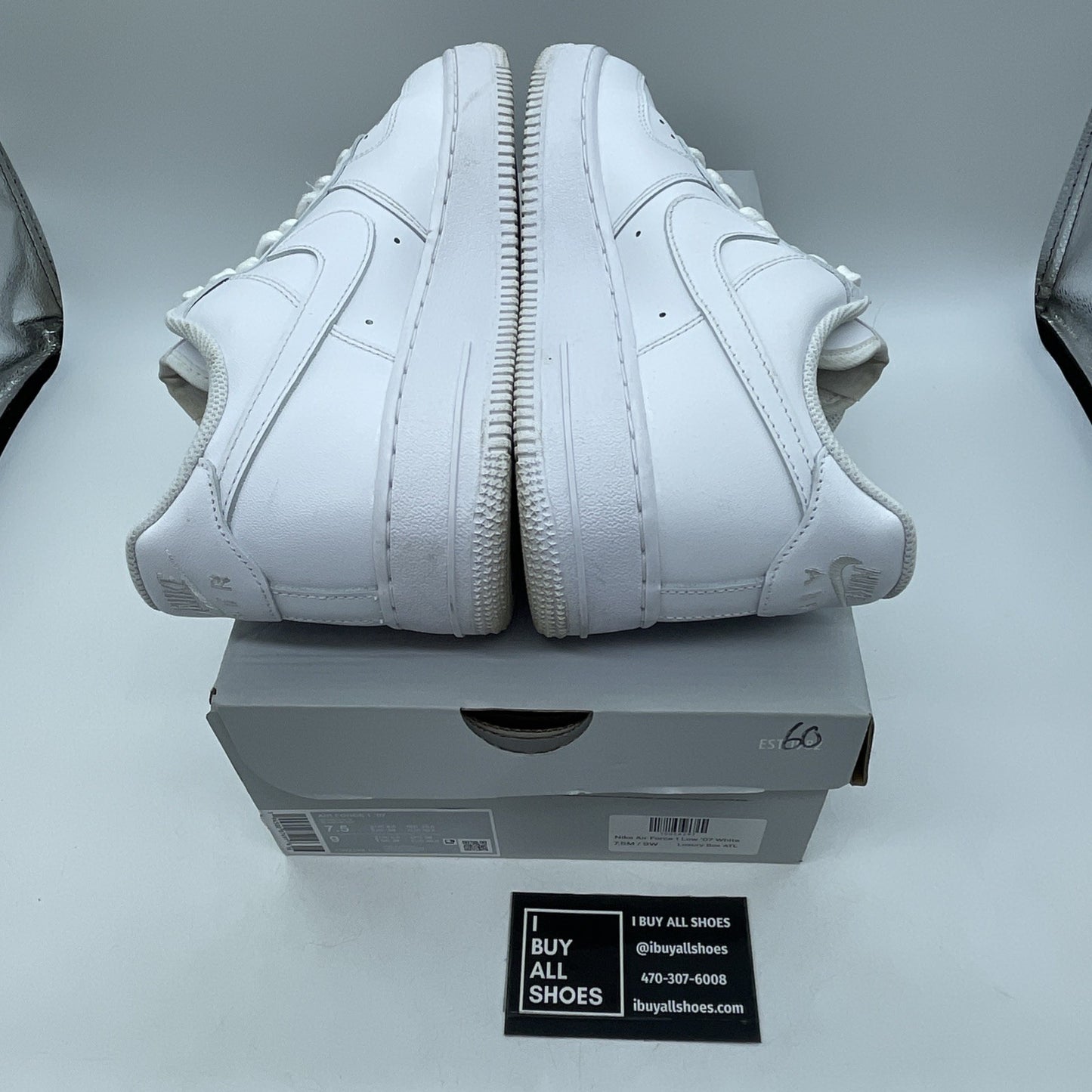 Size 7.5 - Nike Air Force 1 '07 Low Triple White Leather (CW2288-111)