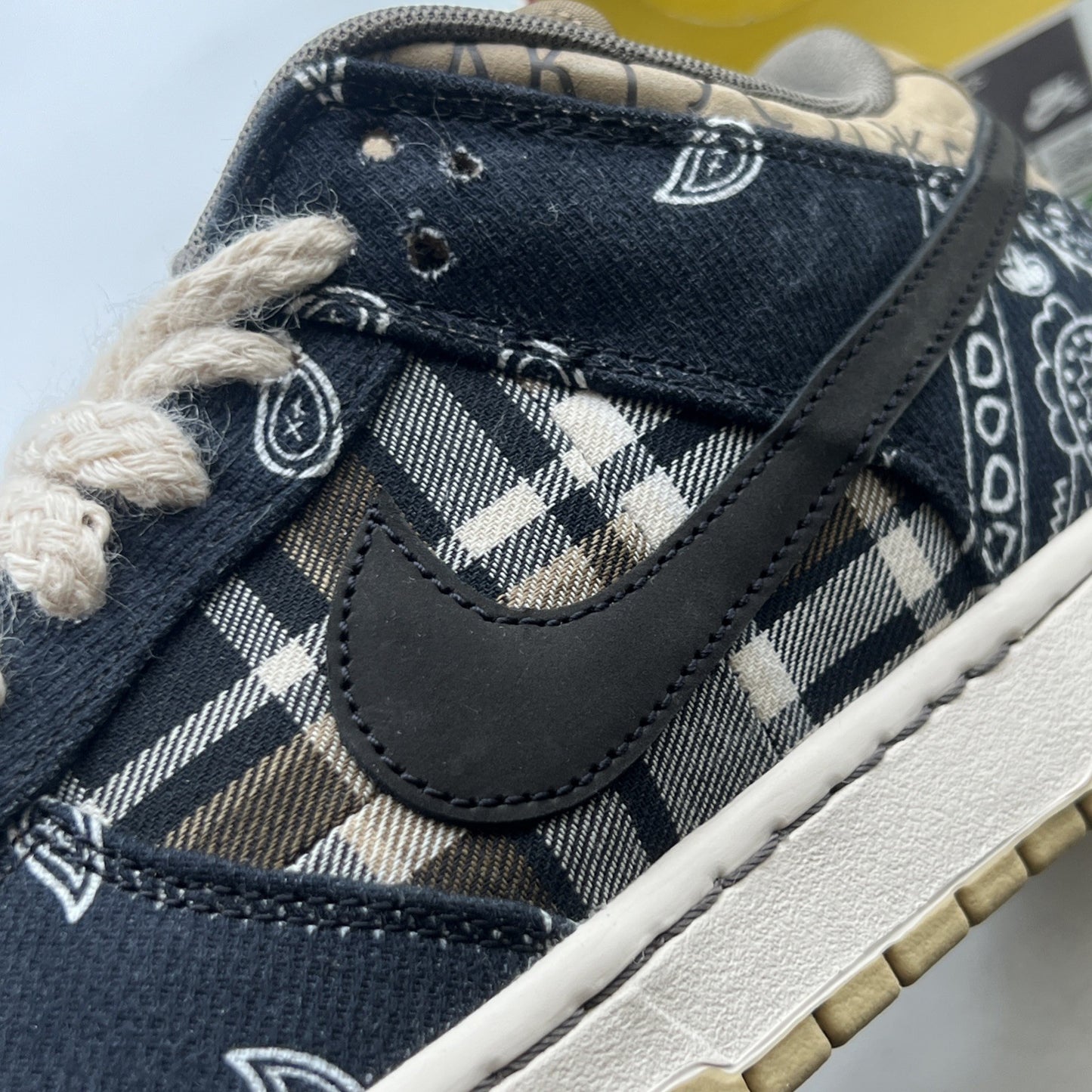 Size 9.5 - Travis Scott x Nike SB Dunk PRM QS Low Cactus Jack (CT5053-001)