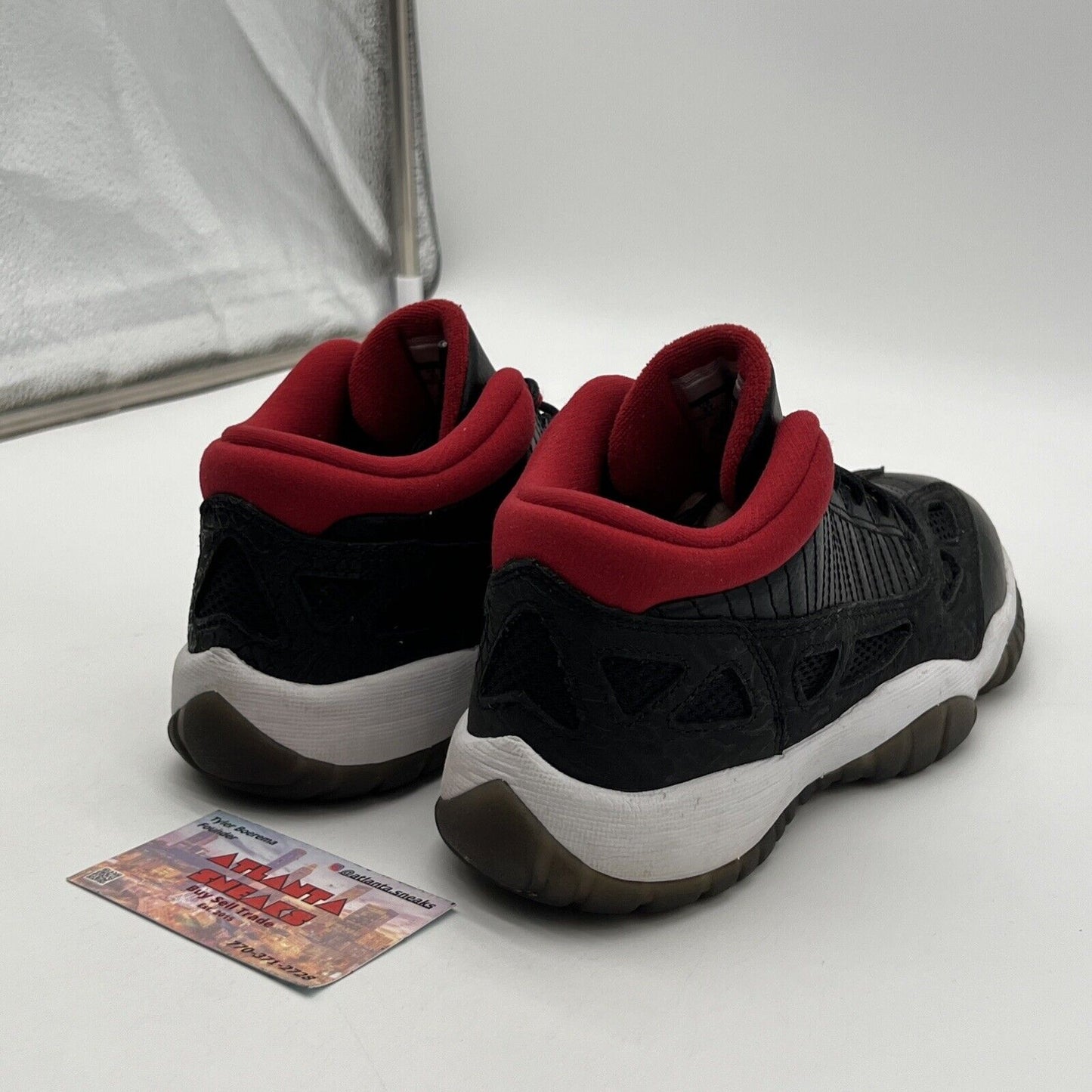 Size 6Y - NIKE AIR JORDAN 11 RETRO LOW (GS)  (306006-001)