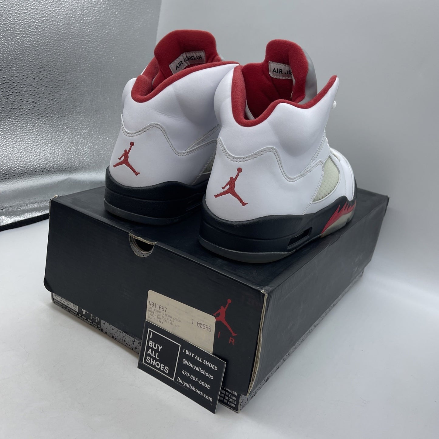 Size 9.5 - Air Jordan 5 Retro 2013 White Fire Red (136027-100)