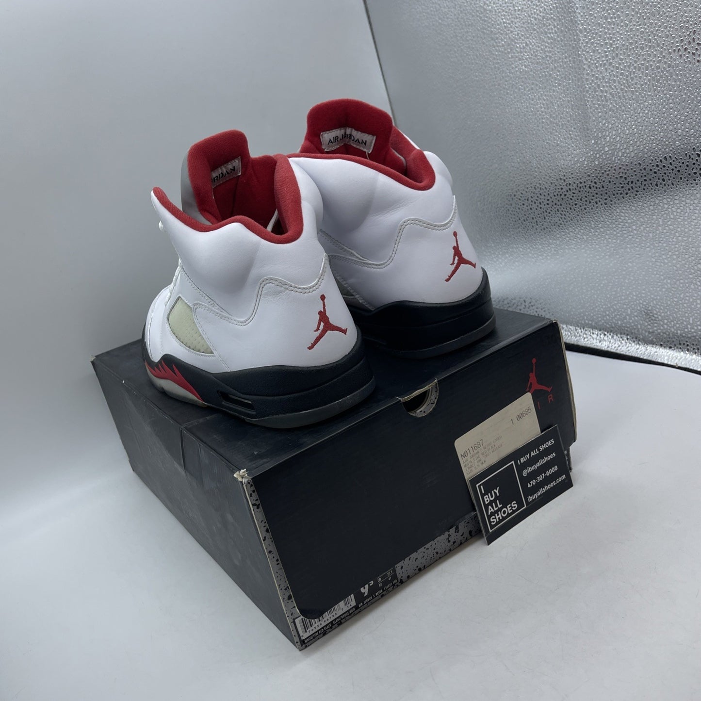 Size 9.5 - Air Jordan 5 Retro 2013 White Fire Red (136027-100)