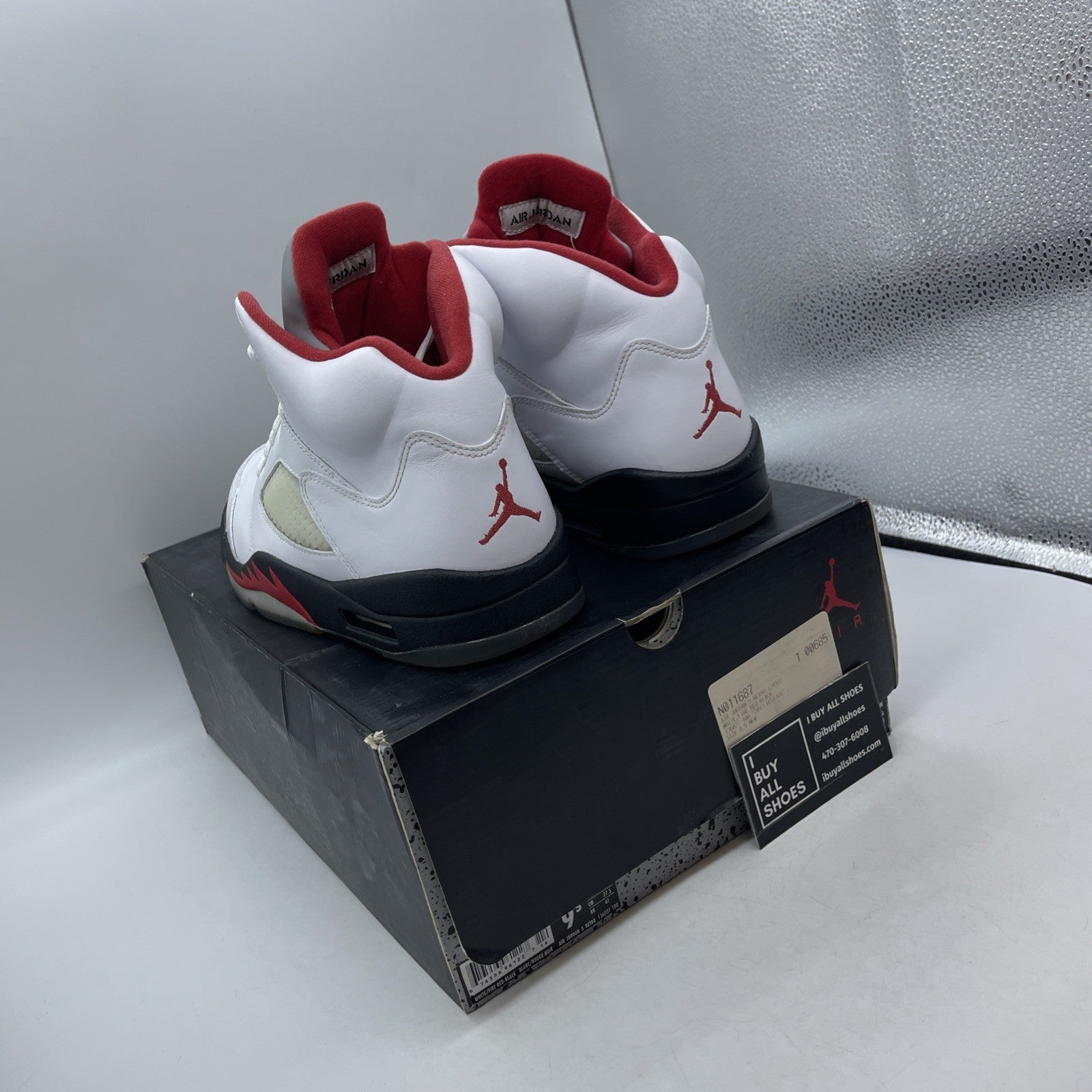 Size 9.5 - Air Jordan 5 Retro 2013 White Fire Red (136027-100)