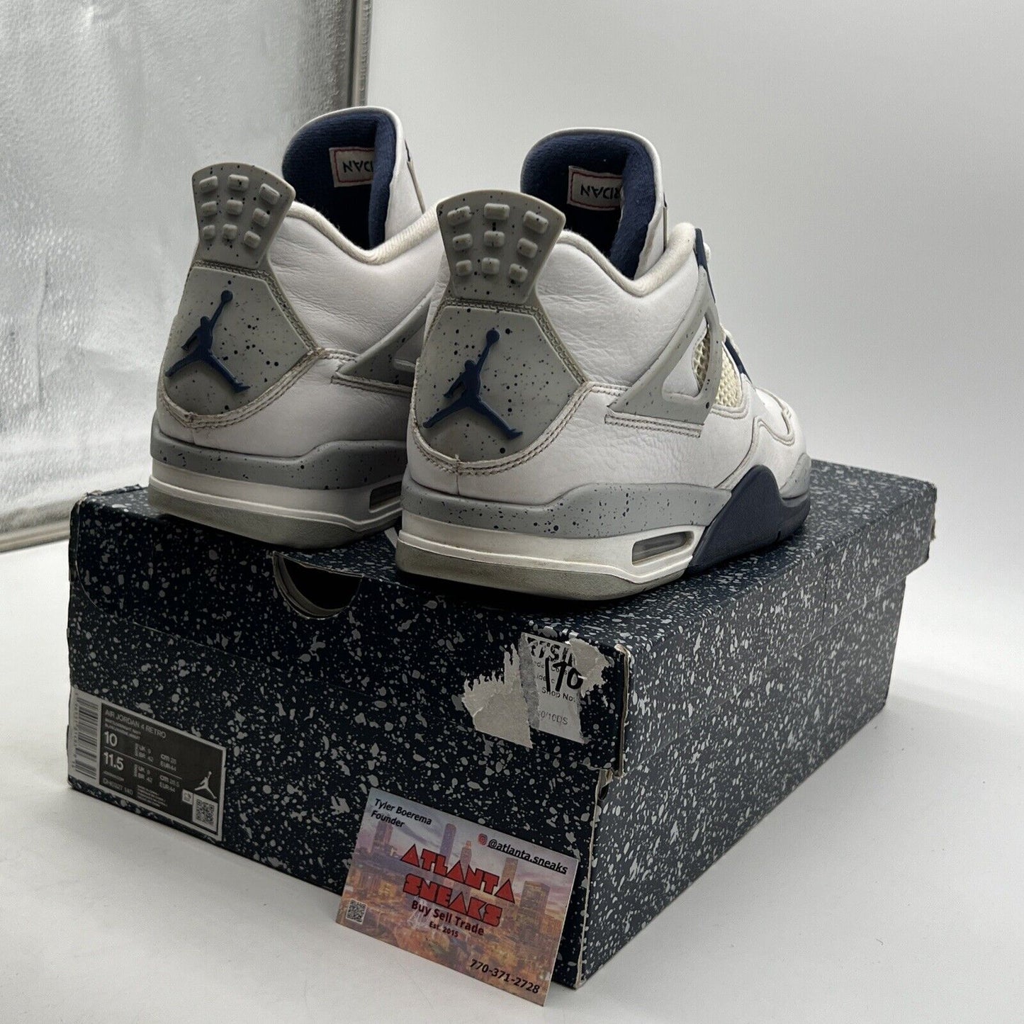 Size 10 - Jordan 4 Retro Mid Midnight Navy (DH6927-140)