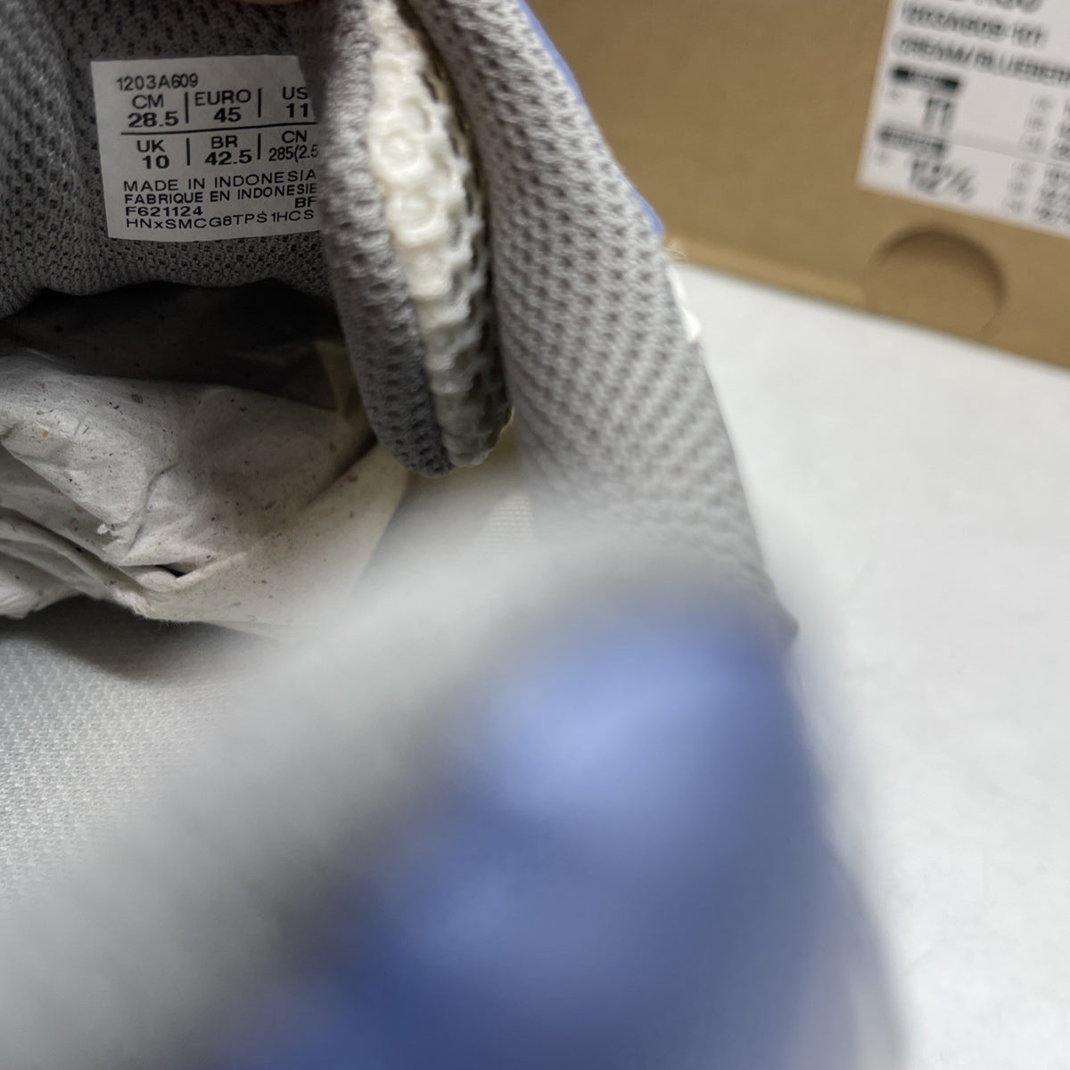 Size 11 - Asics Gel 1130 Cream Blueberry (1203A609-101)