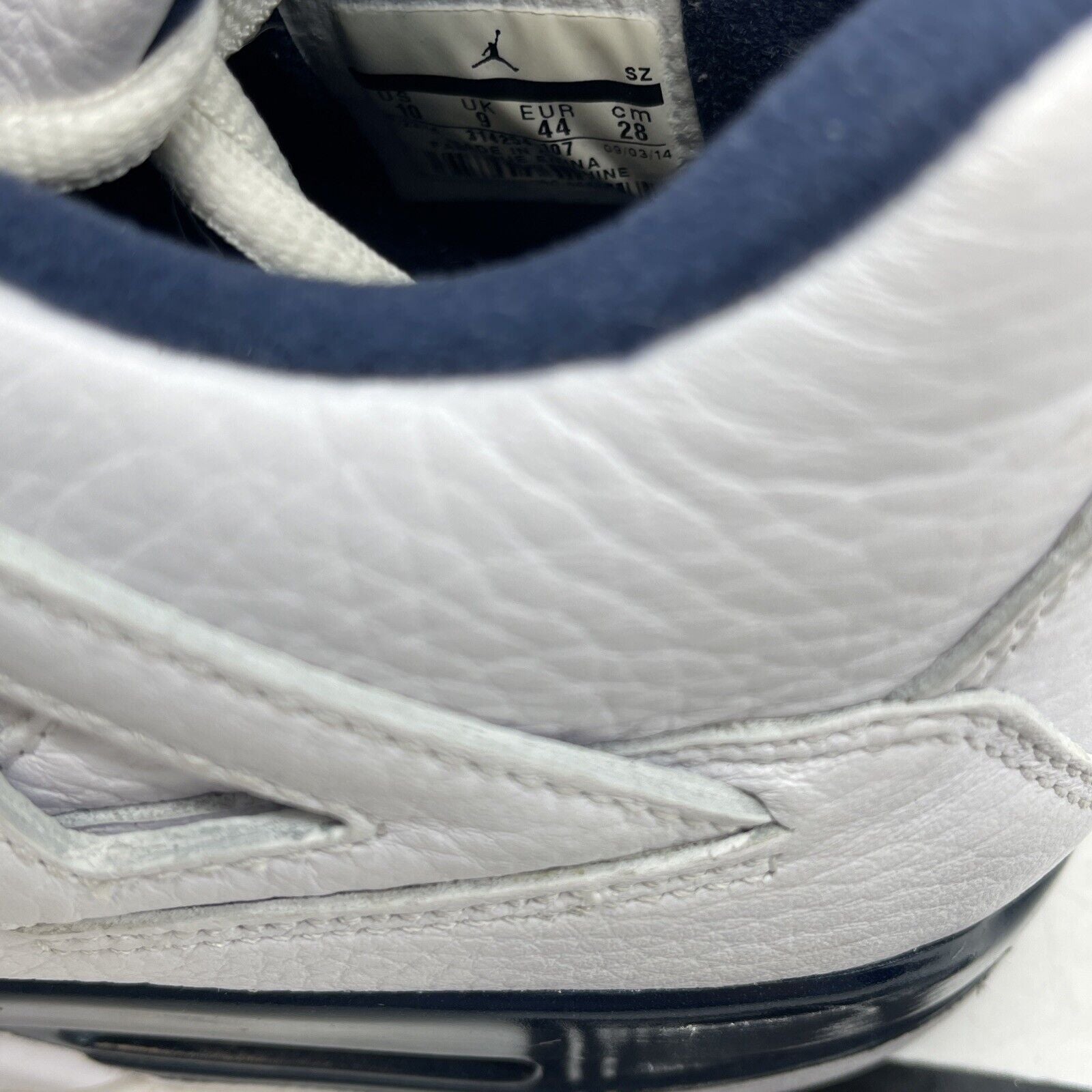 Size 10 - Air Jordan 4 Retro LS Columbia Blue White Leather (314254-107)