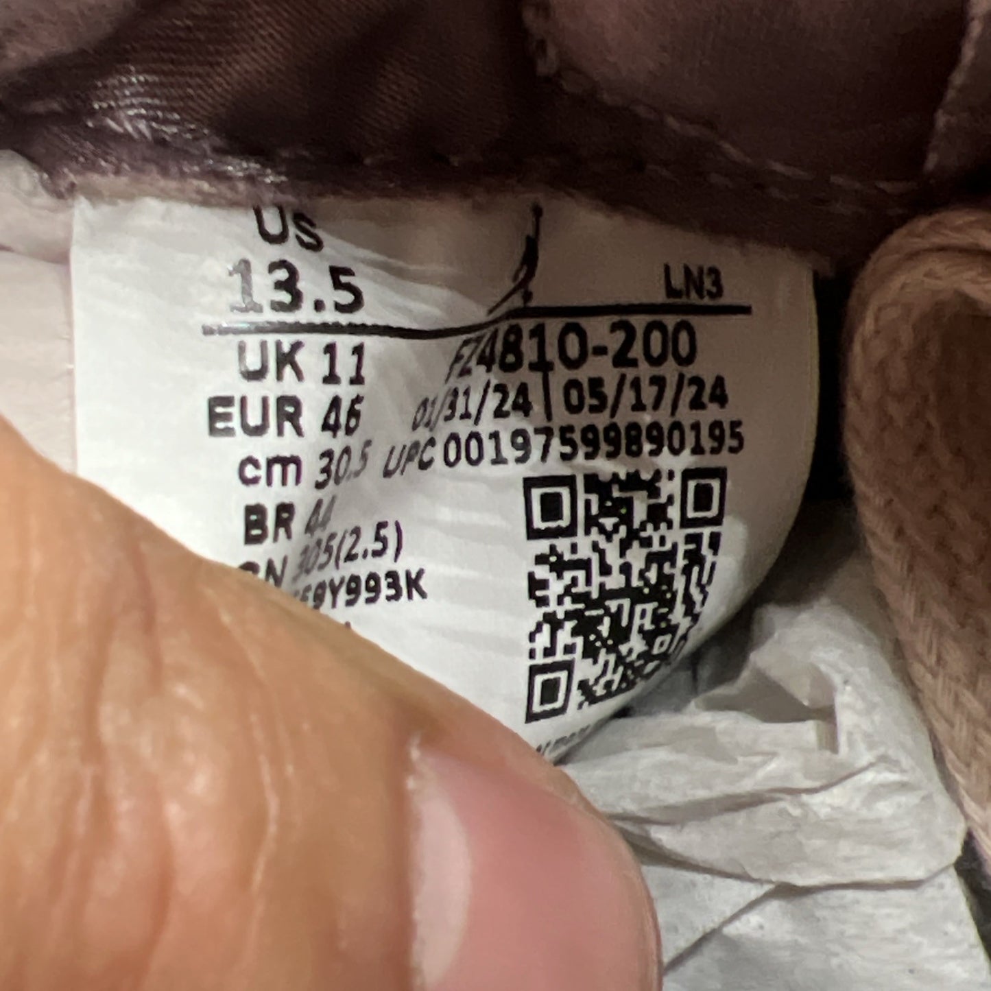 Size 13.5 - A Ma Maniére x Air Jordan 4 Retro While You Were Sleeping W