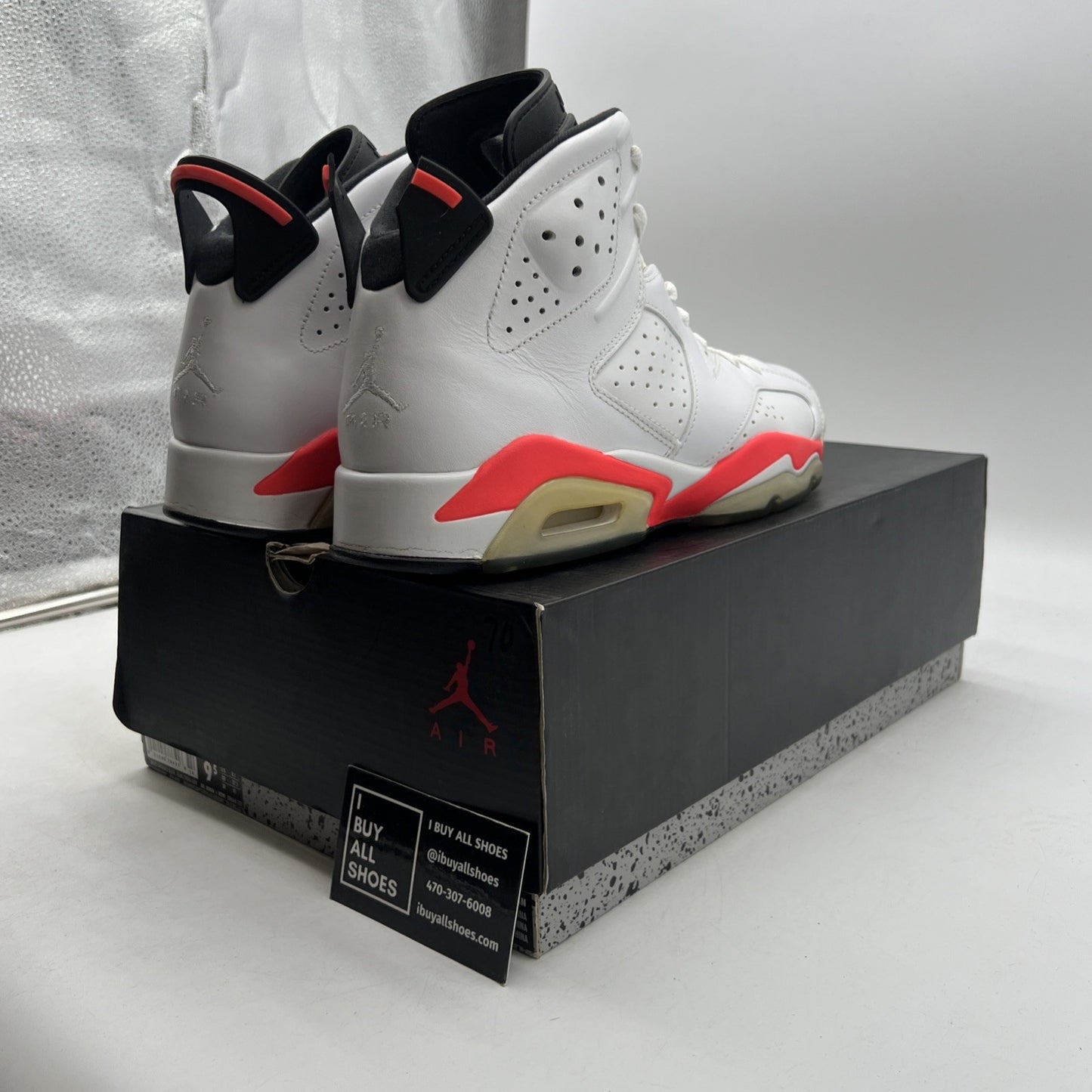 Size 9.5 - Air Jordan 6 Retro 2014 White Infrared (384664-123)