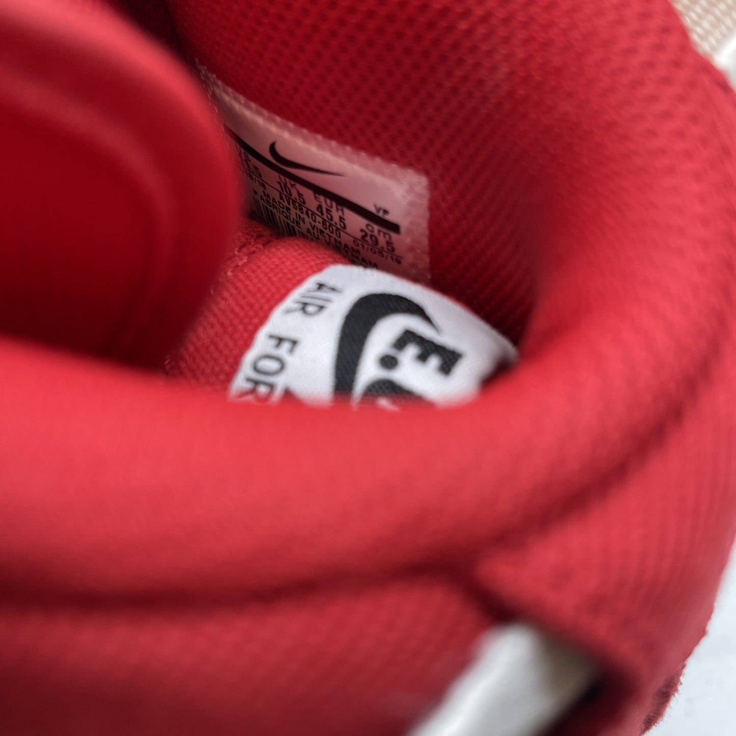 Size 11.5 - Emotionally Unavailable x Nike Air Force 1 High Heart (AV5840-600)