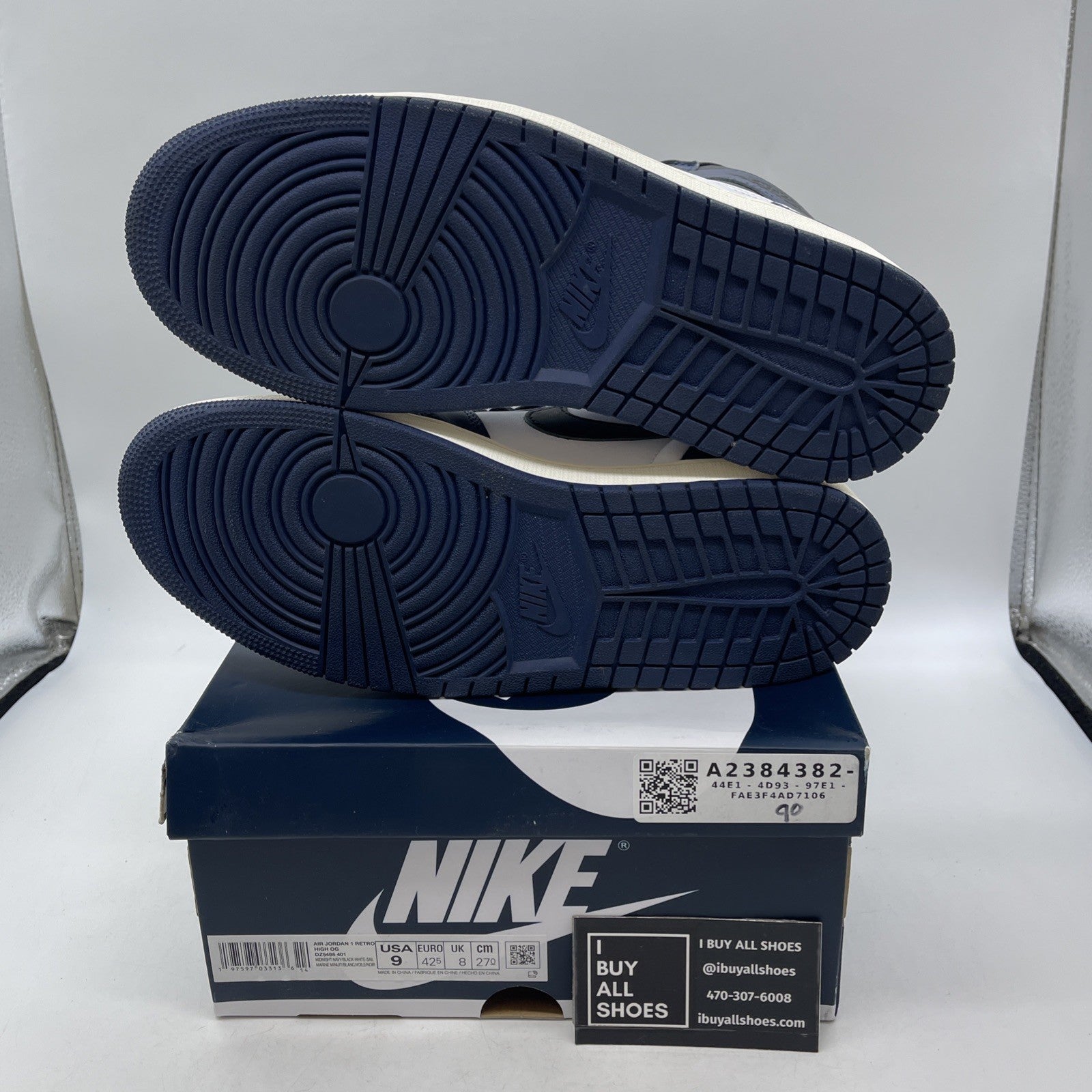Size 9 - Air Jordan 1 Retro OG High Midnight Navy (DZ5485-401)