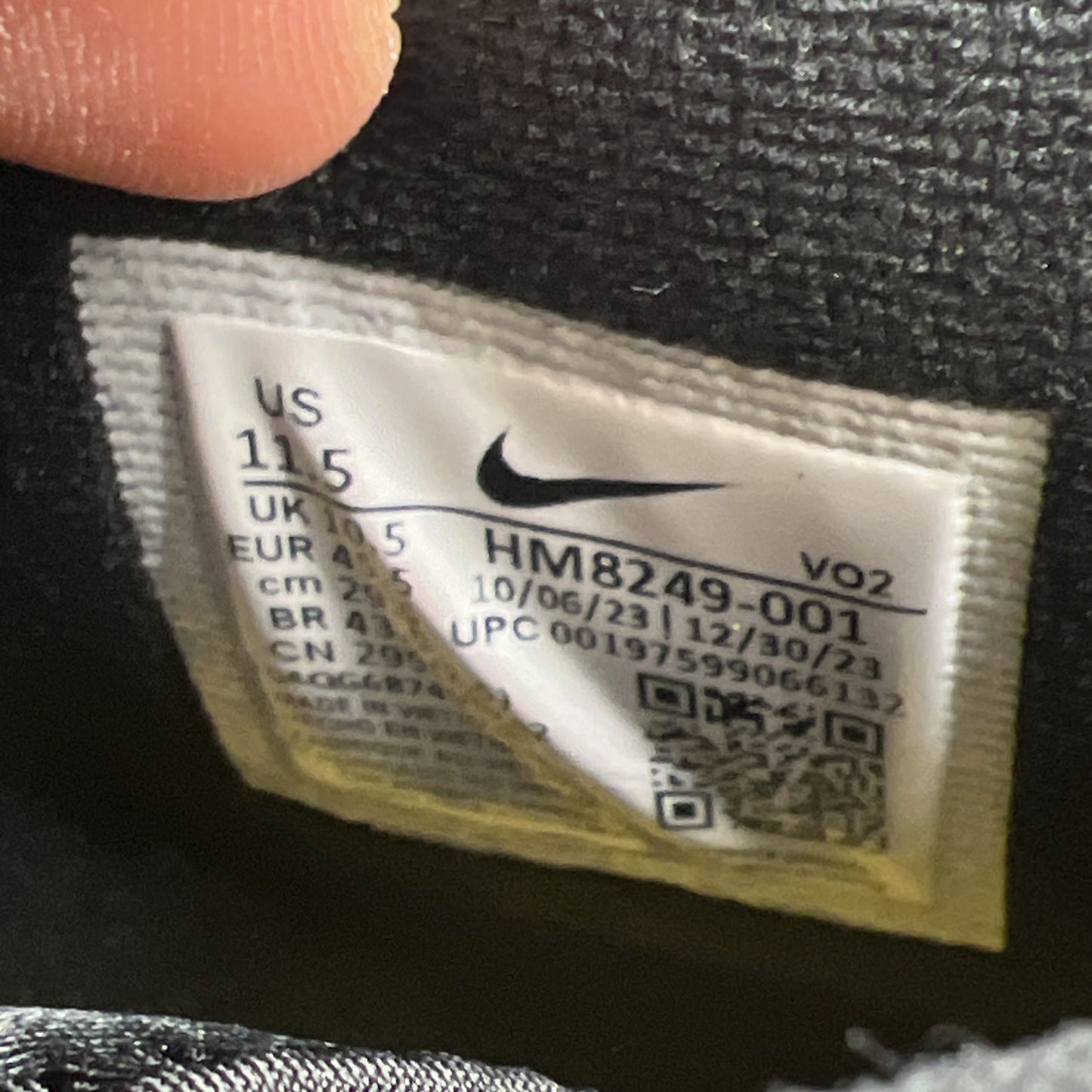 Size 11.5 -  Air Dt Max ‘96 Black White 2024 Yellow Suede Leather  (HM8249-001)