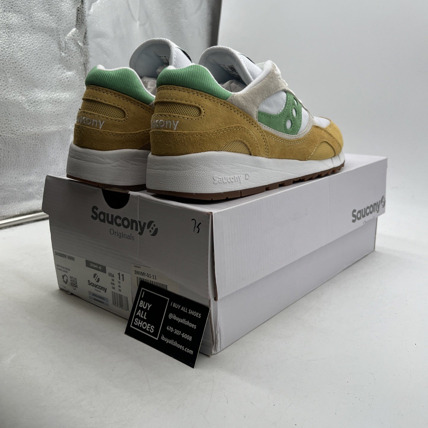 Size 11 - Saucony Shadow 6000 White Green Mustard (S70441-42)