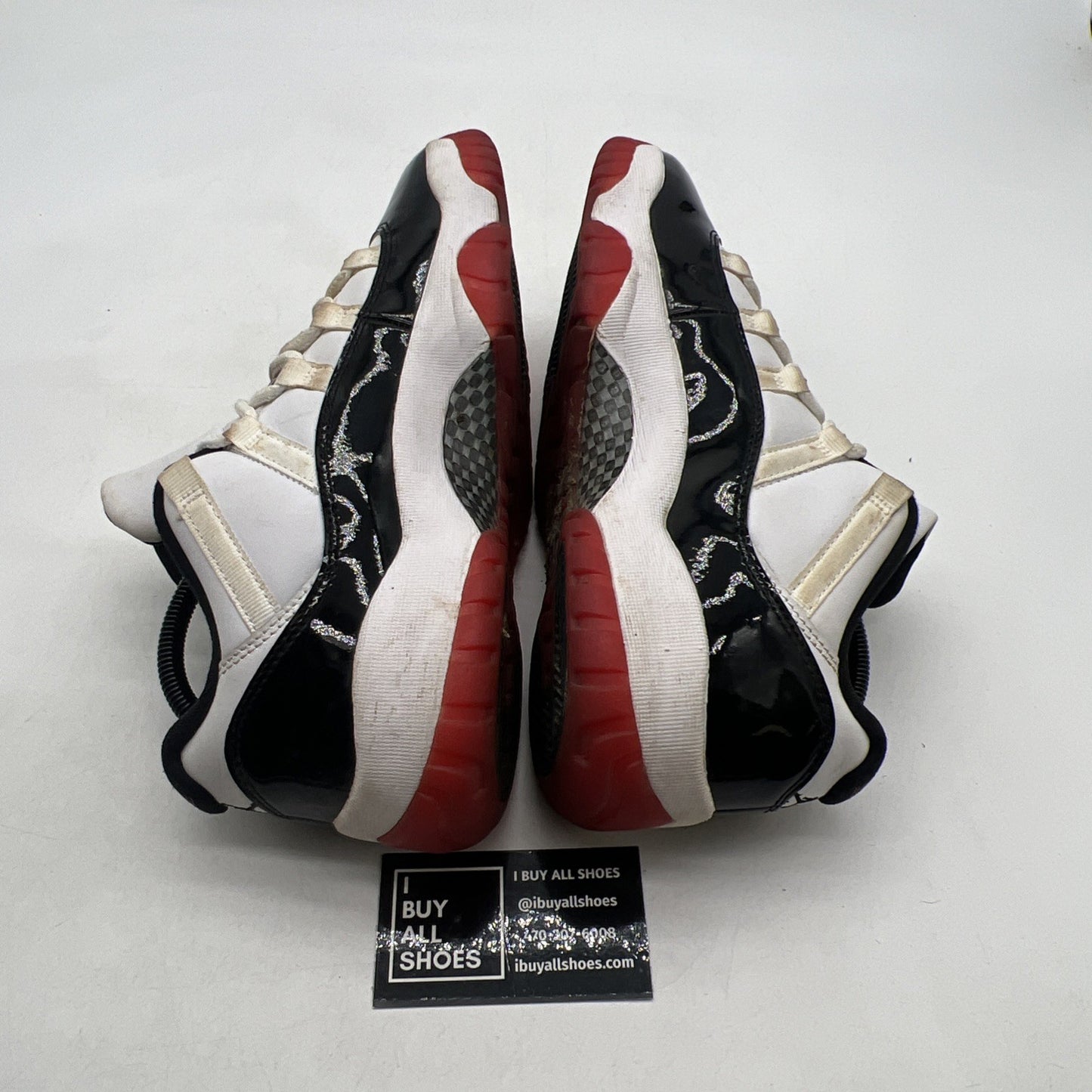 Size 9 - Air Jordan 11 Retro Low Concord-Bred (AV2187-160)