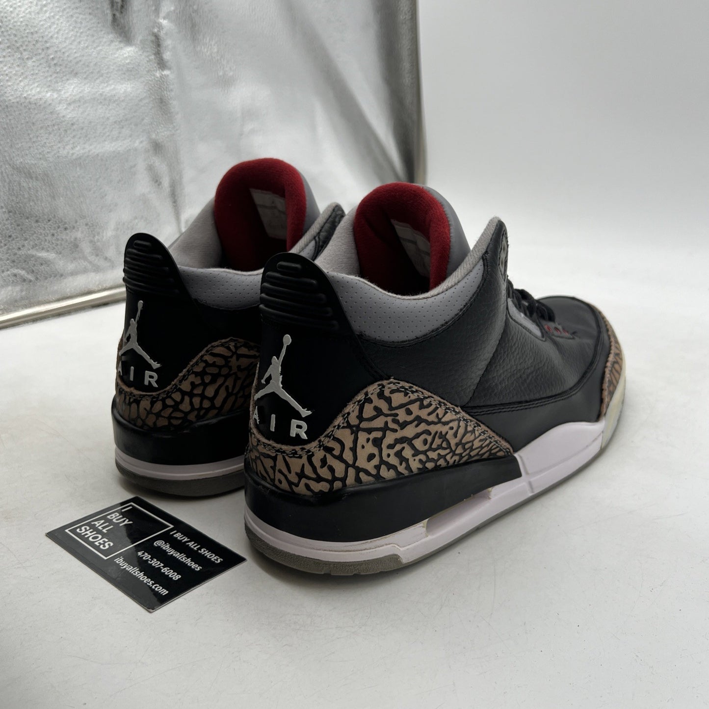 Size 11 - Air Jordan 3 Retro release 2011 (136064-010)