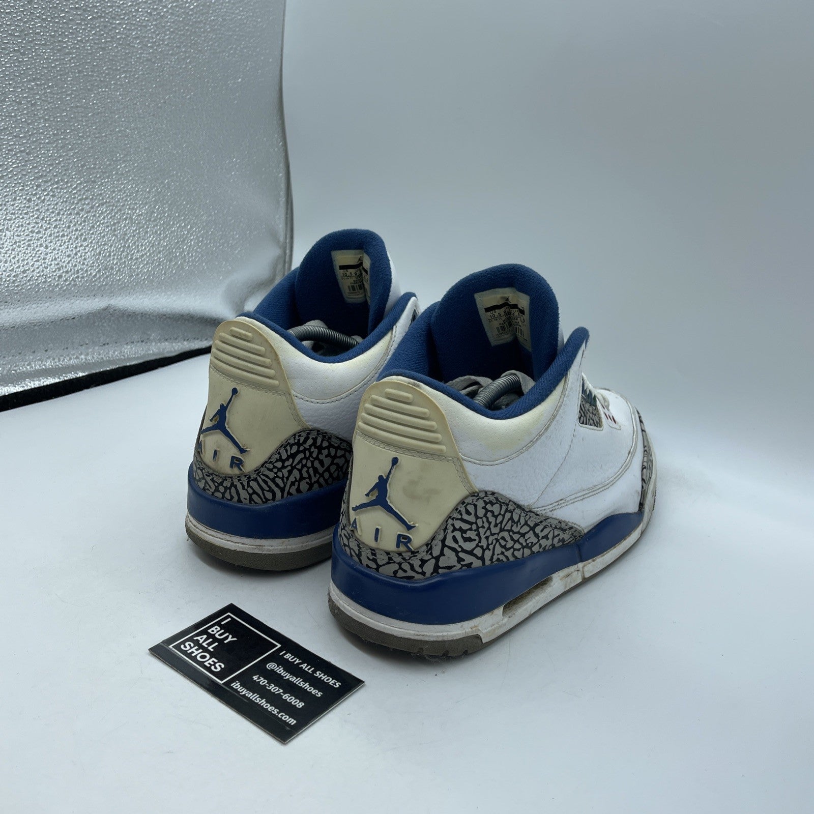 Size 10.5 - Air Jordan 3 Retro 2011 True Blue (136064-104)