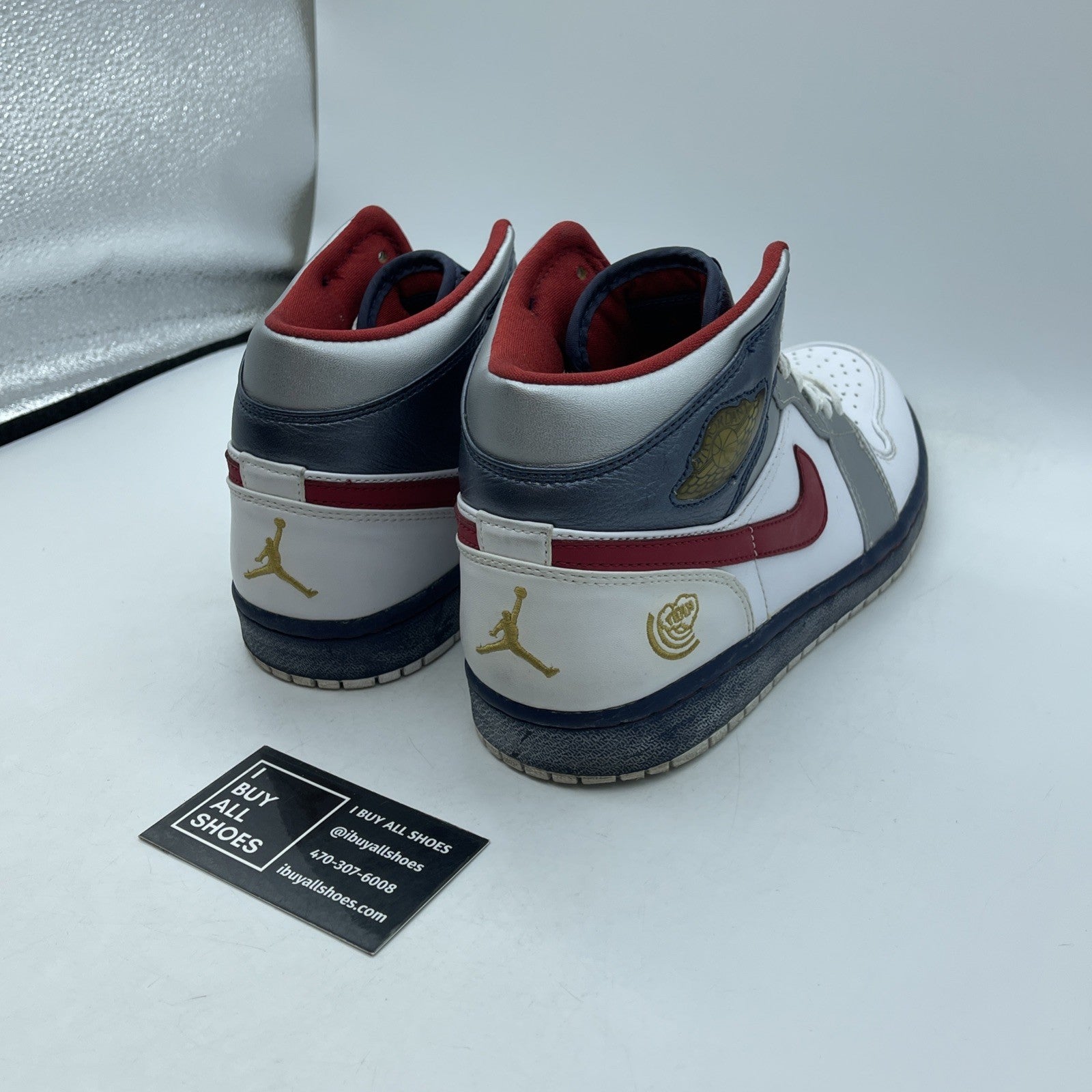 Size 8.5 - Air Jordan 1 Retro Olympic White Silver (136085-161)