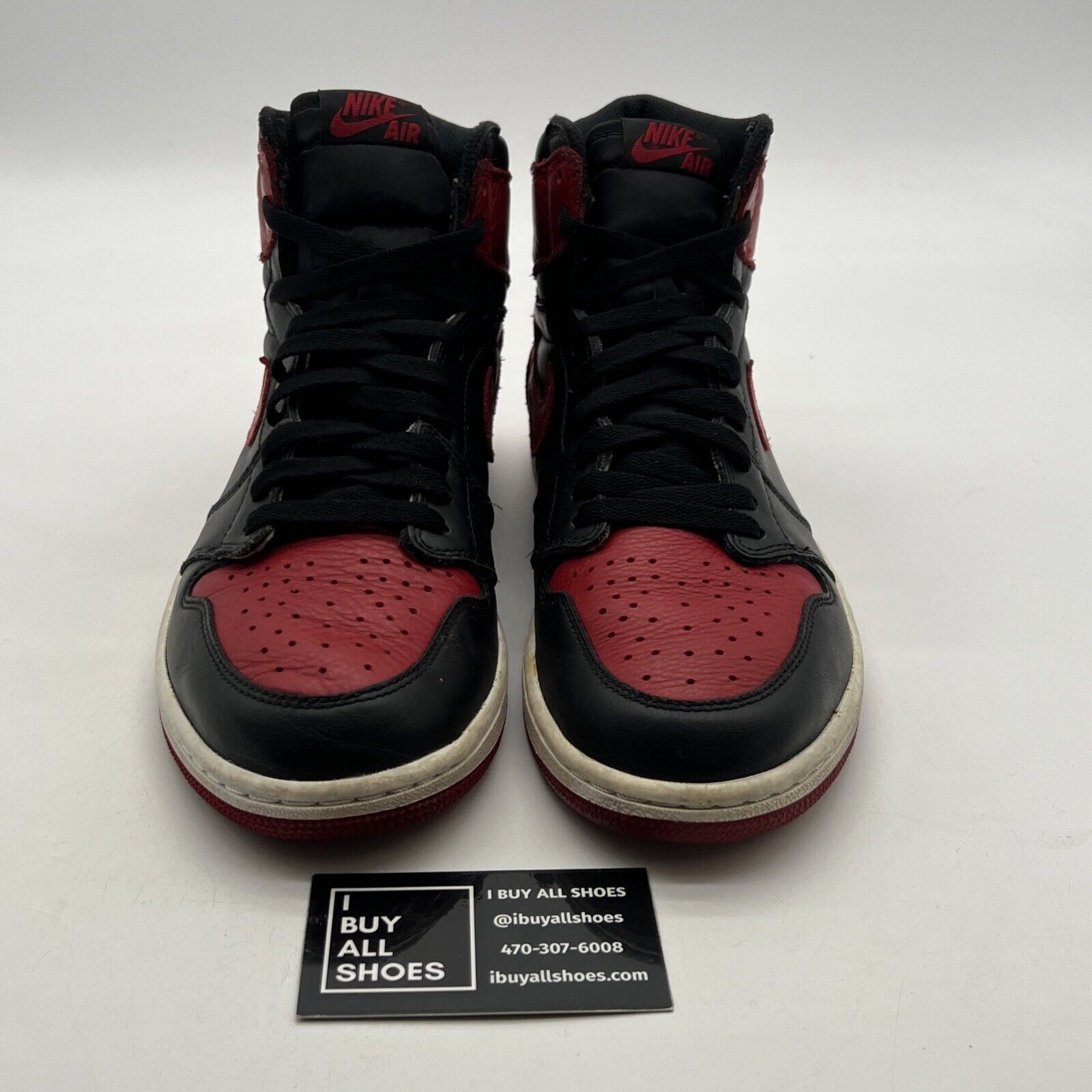 Size 9.5 - Air Jordan 1 Retro OG High Banned, Bred (555088-001)